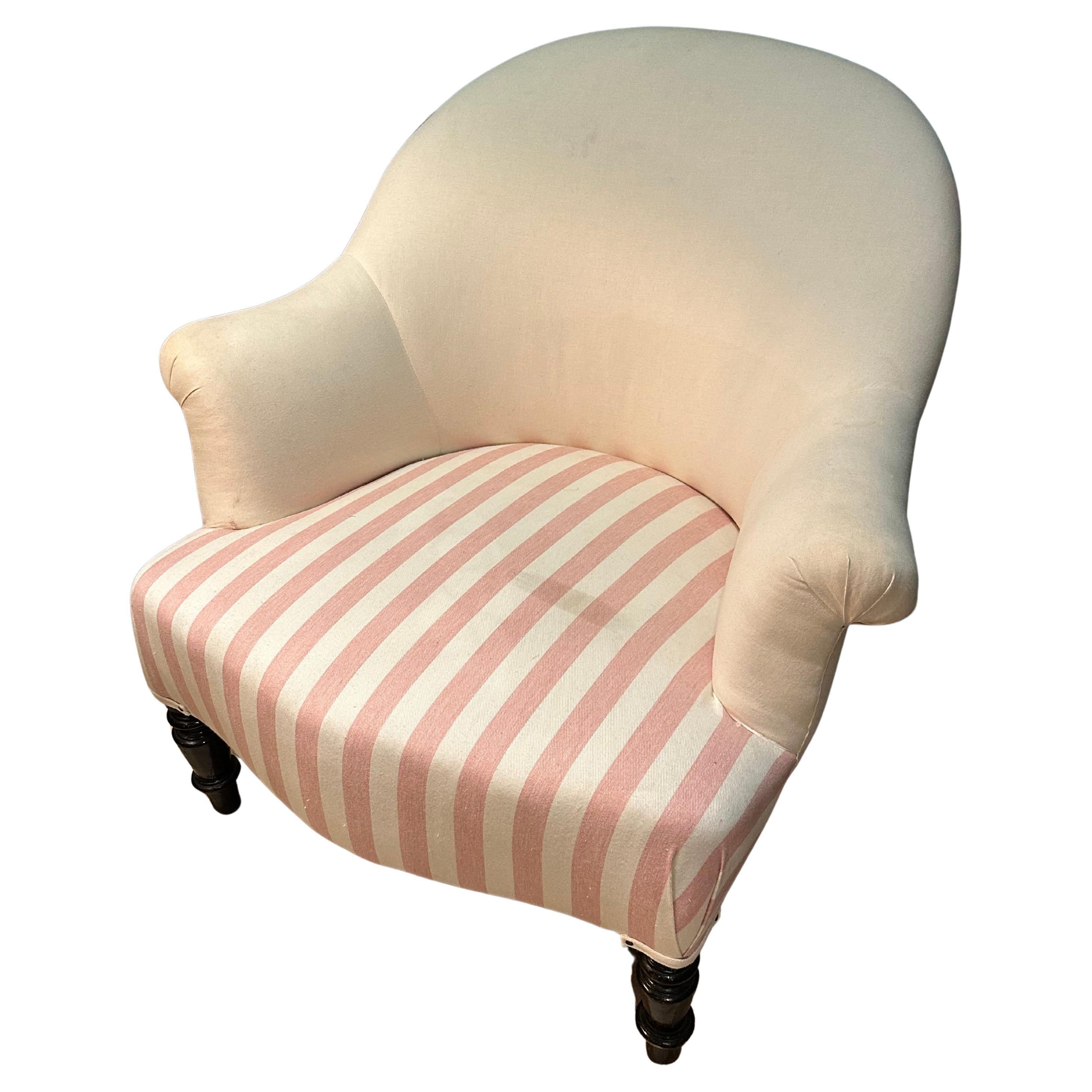 French Napoleon III Crapaud (Tub) Chair circa 1860
s im Angebot