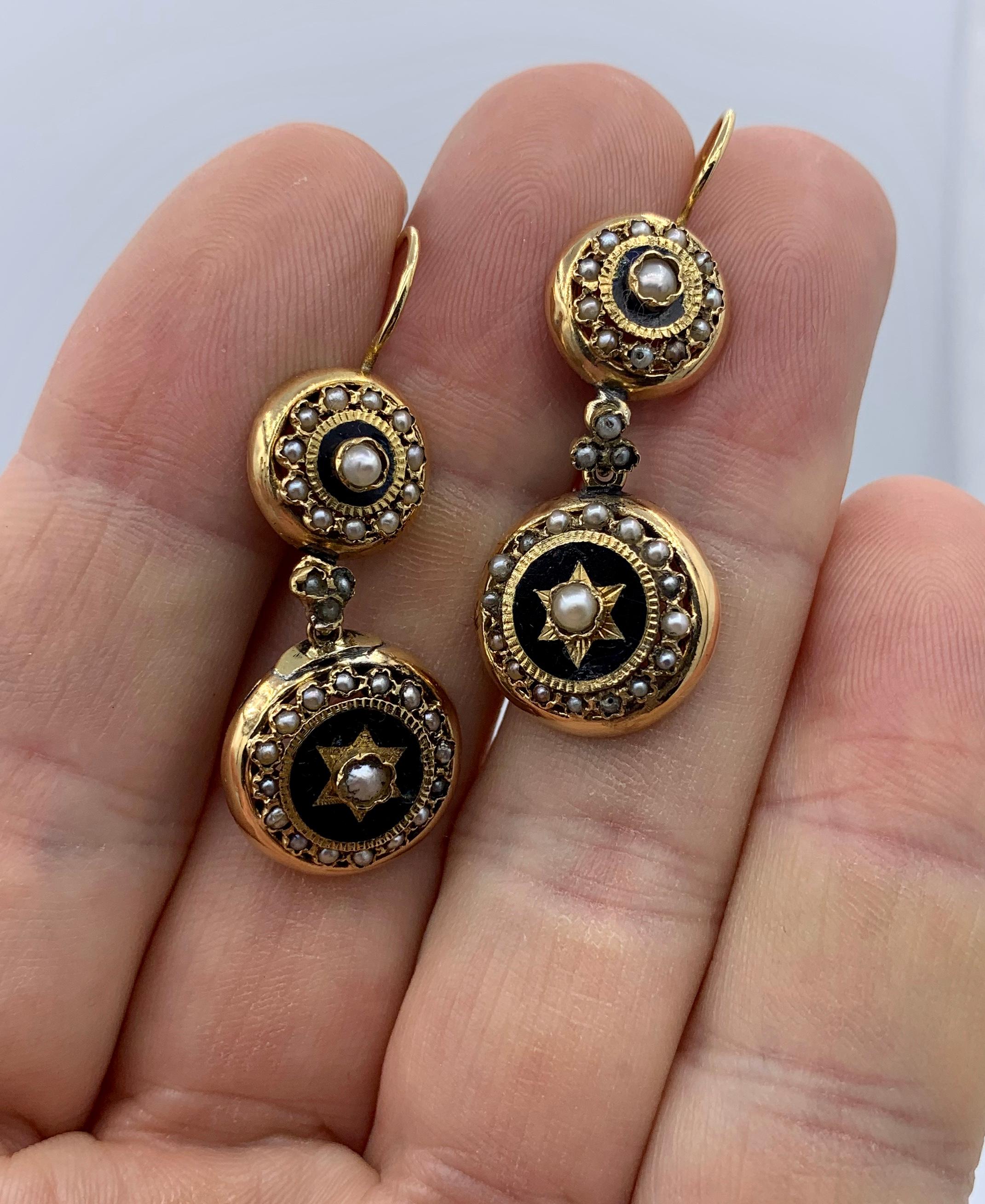 Women's French Napoleon III Victorian Enamel Pearl Dangle Drop Earrings 18 Karat Gold For Sale