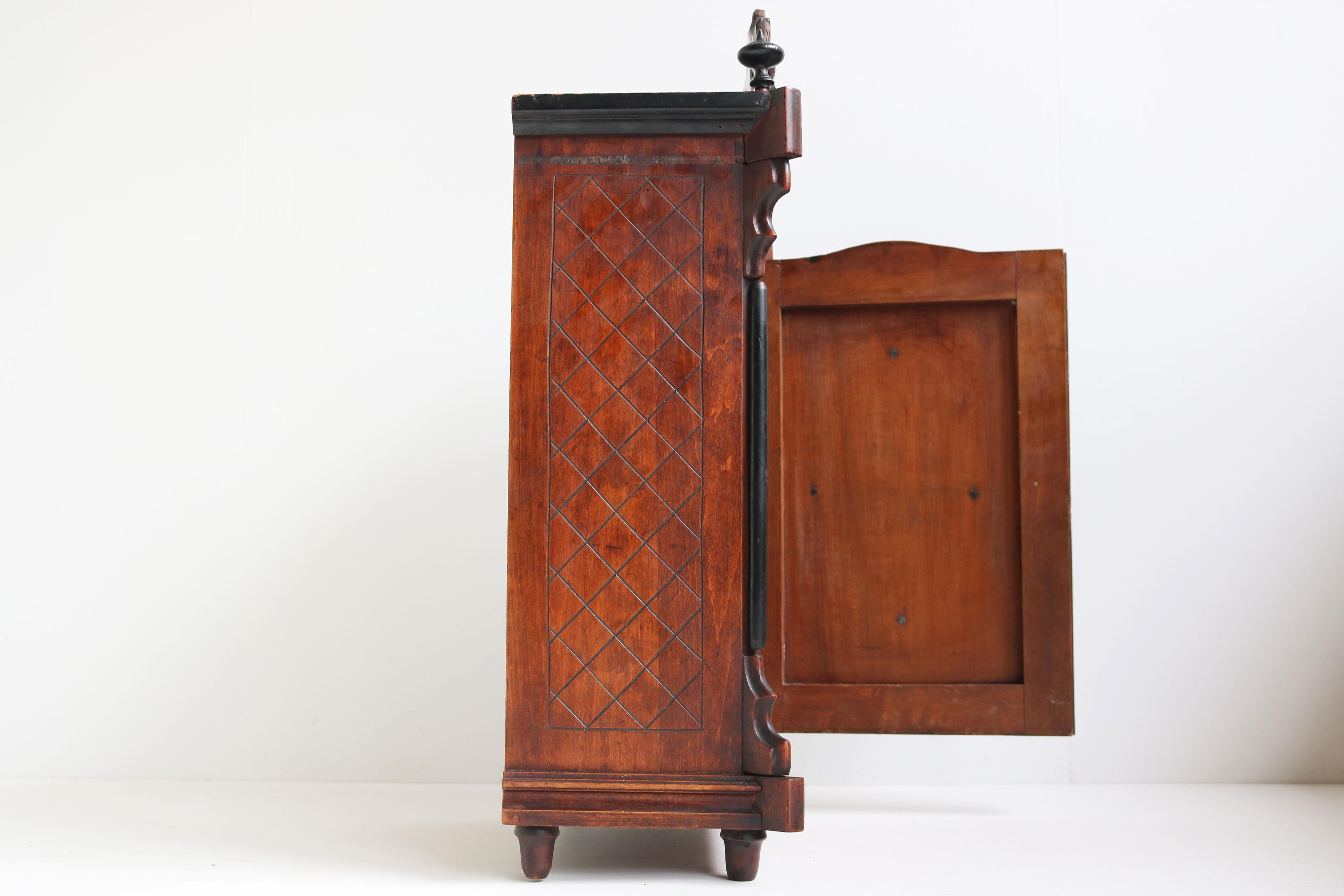 French Napoleon lll Tobacco / cigar humidor Wall cabinet / cabinet 19th century For Sale 4
