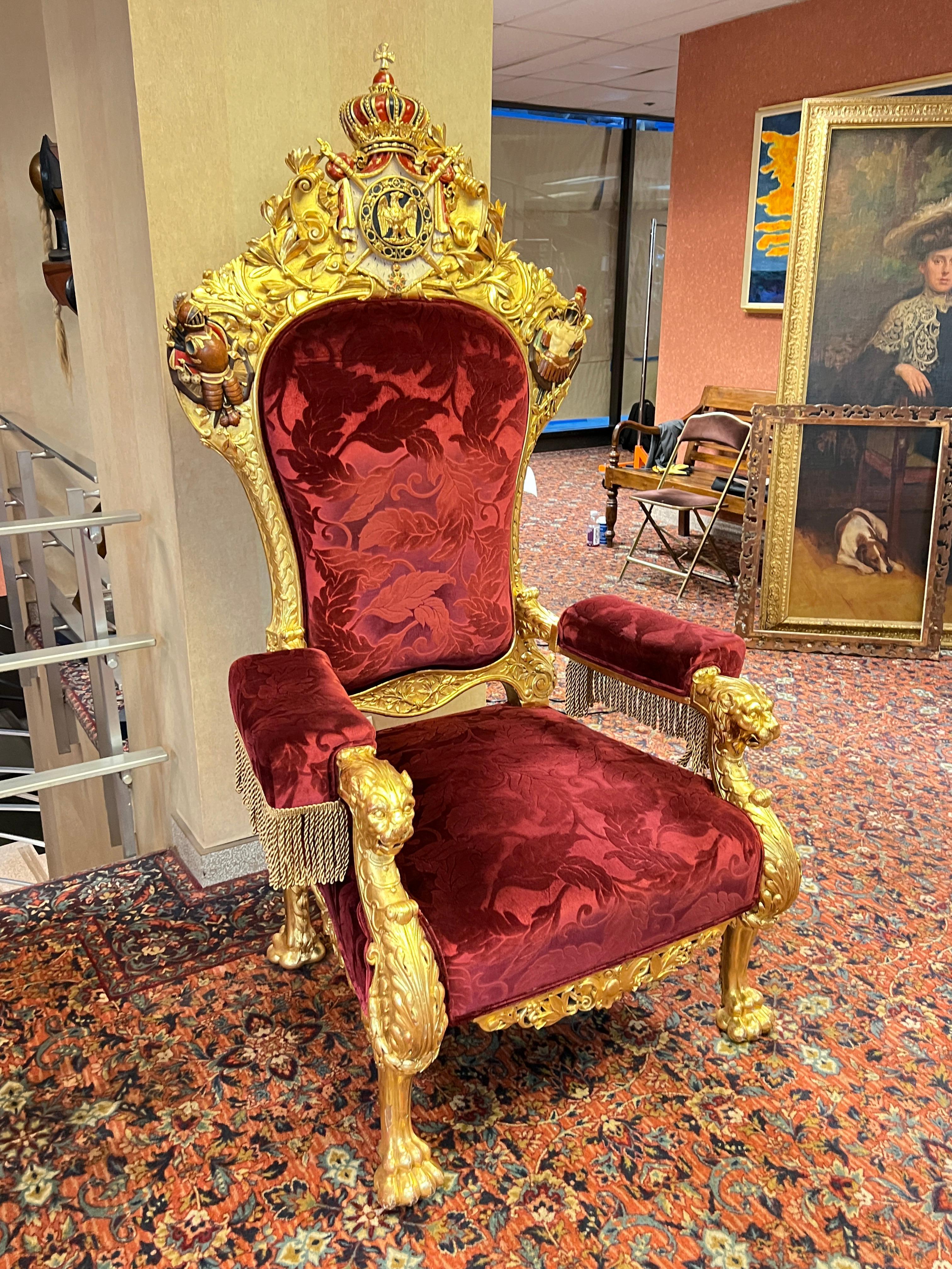 French Napoleonic 2nd Empire Style Polychrome and Giltwood Armchair Throne In Good Condition For Sale In New York, NY
