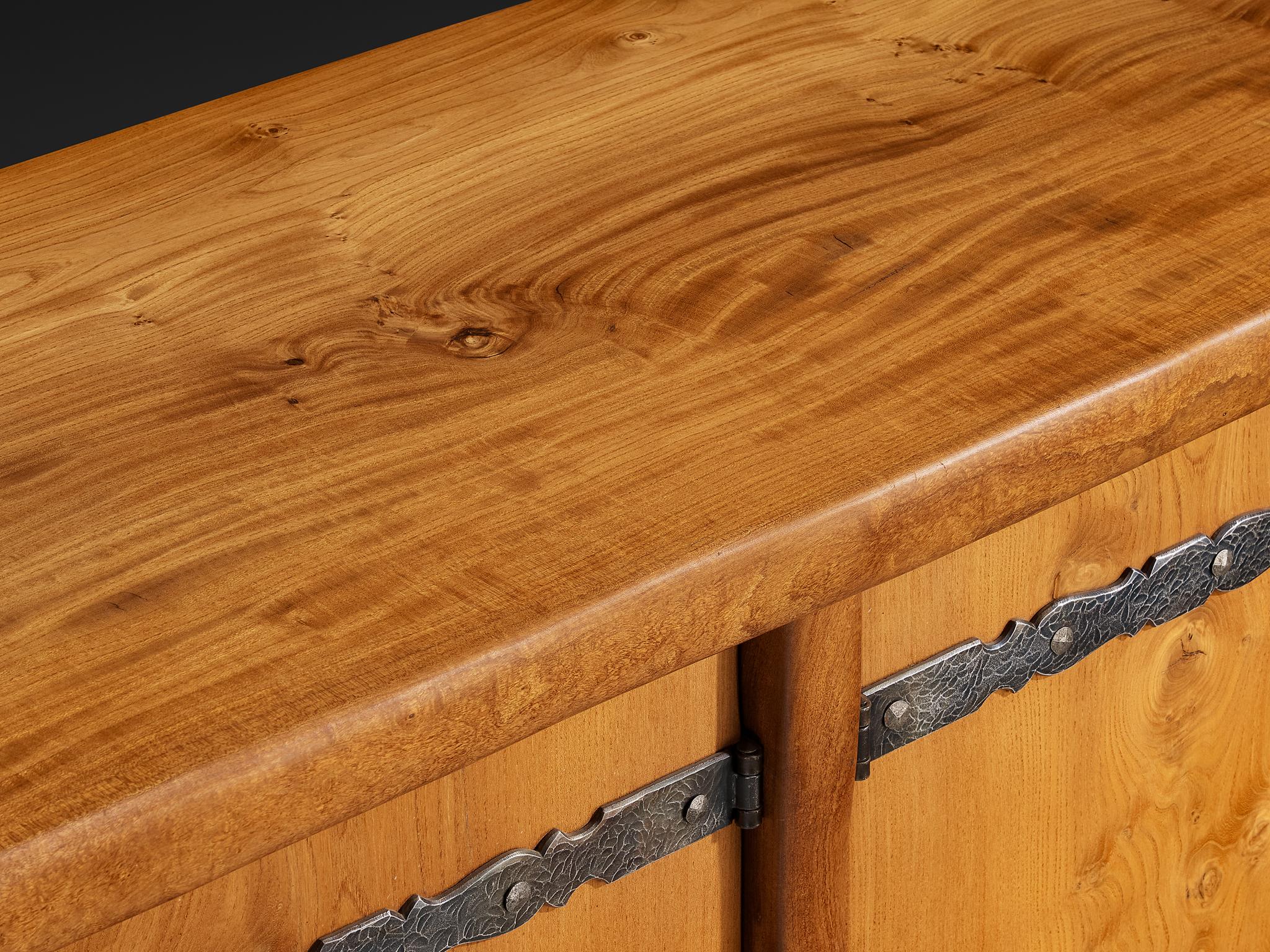 French Naturalistic Sideboard in Solid Elm For Sale 3