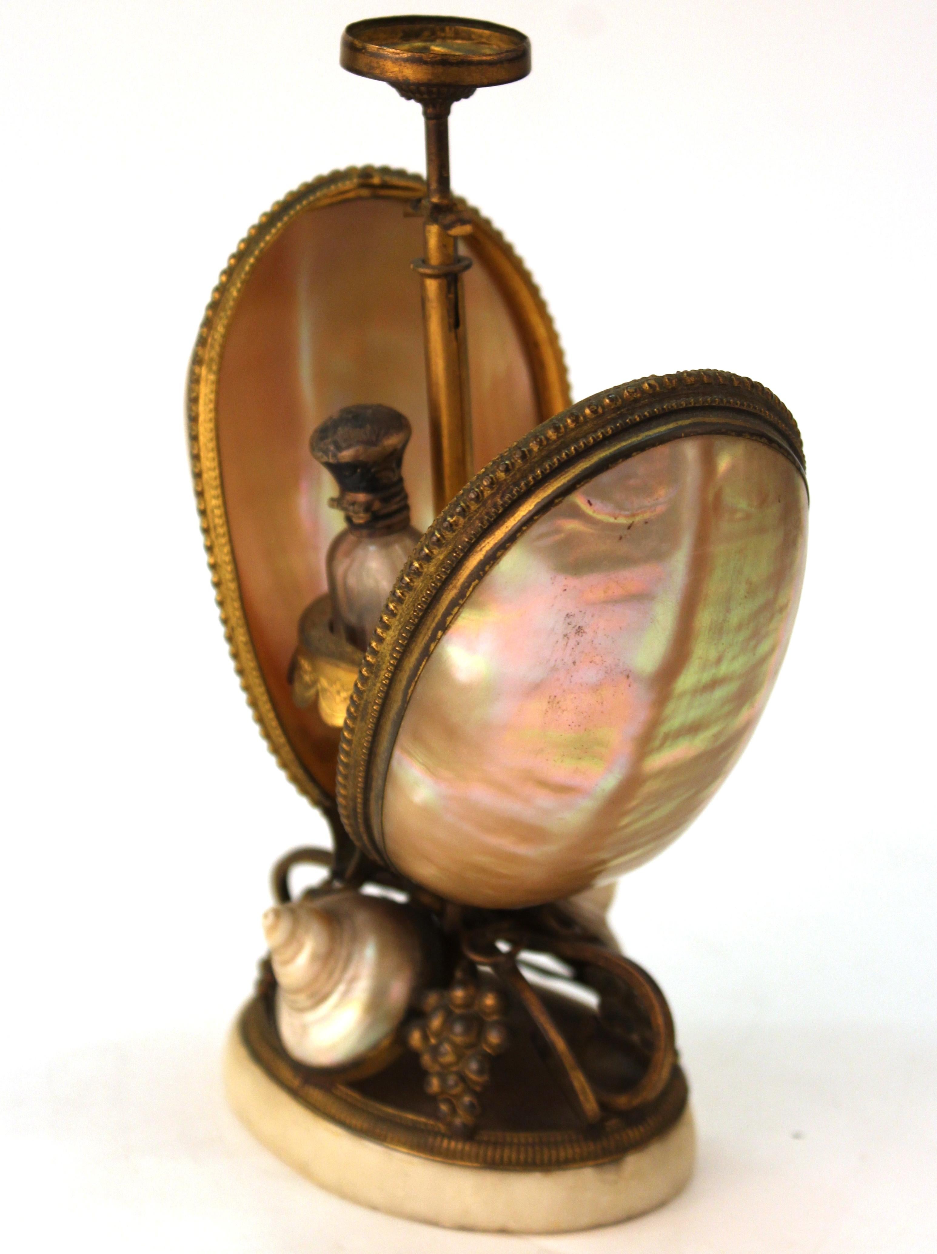 Neoclassical Revival French Nautilus Shell and Ormolu Gilt Metal Mounted Egg-Shaped Mechanical Holder