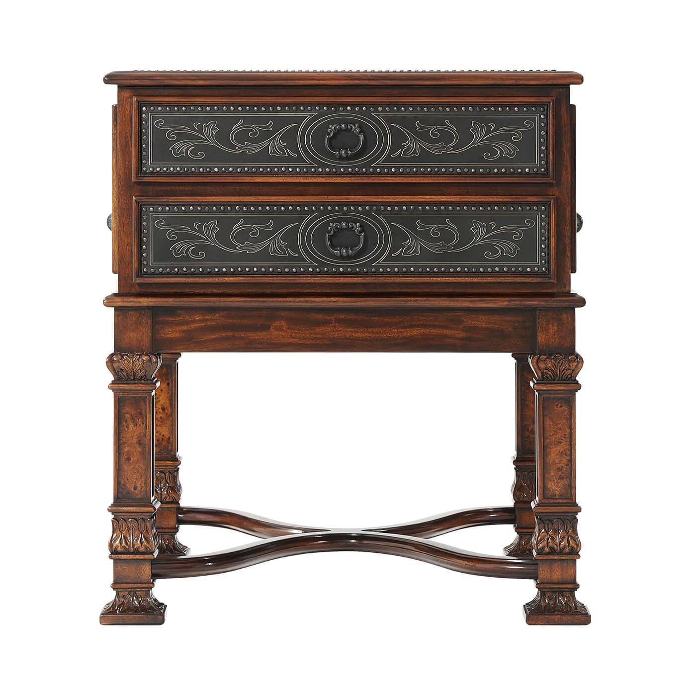 Renaissance Table d'appoint néo-classique française en vente