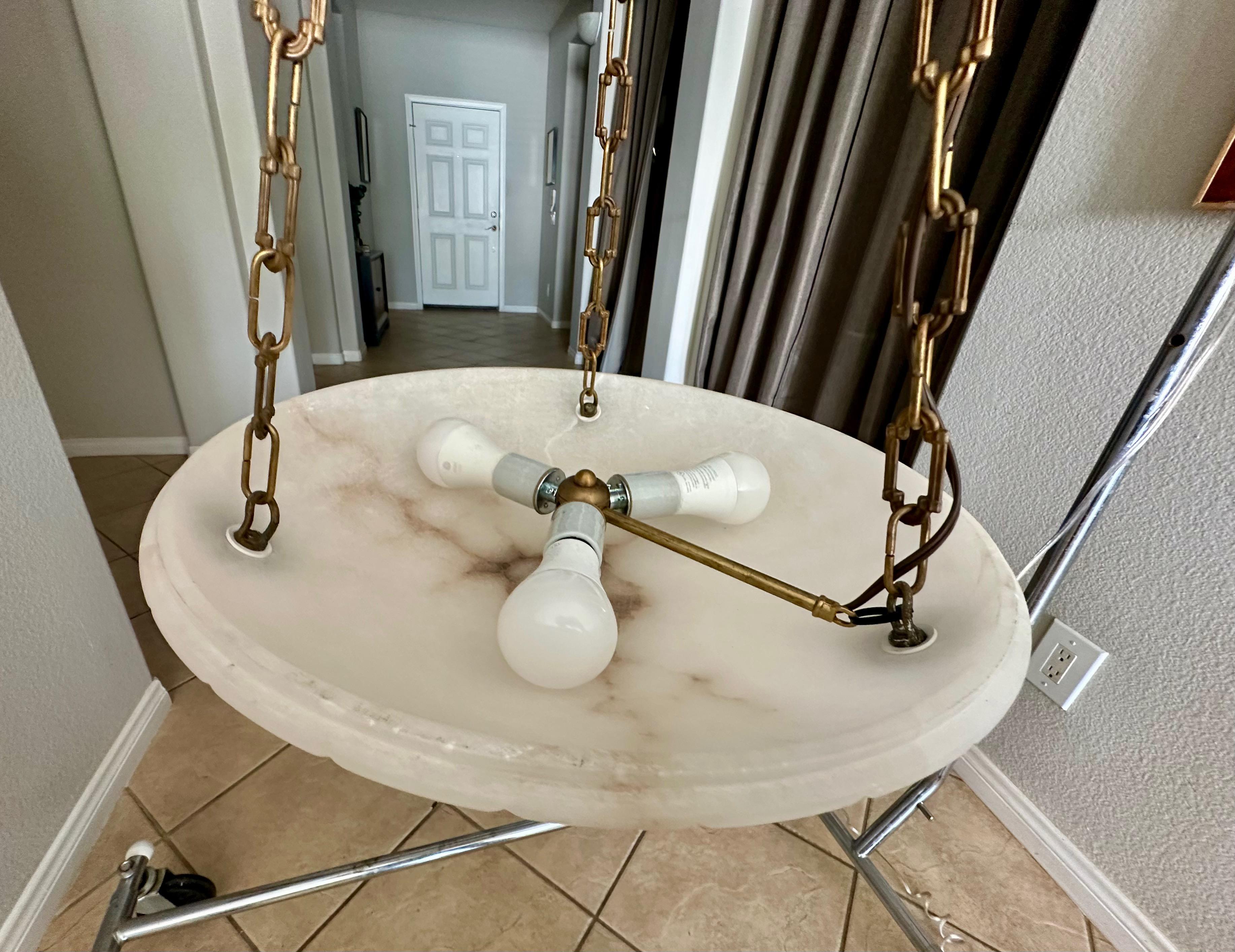 French Neo-Classic Style Alabaster Pendant Chandelier in vendita 6