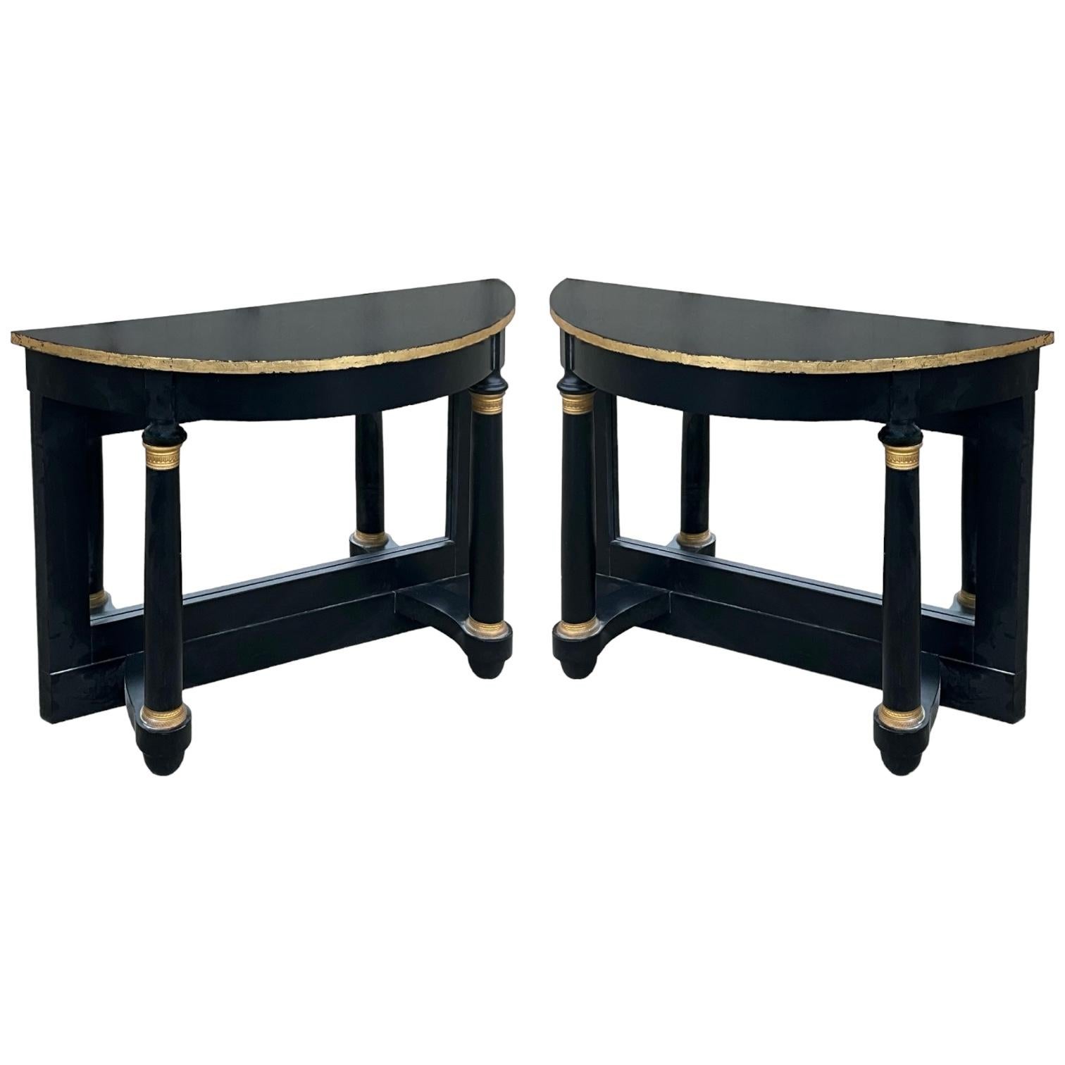 Tables consoles noires et bronze doré de la Maison Jansen de style Classic -S/2 en vente 3