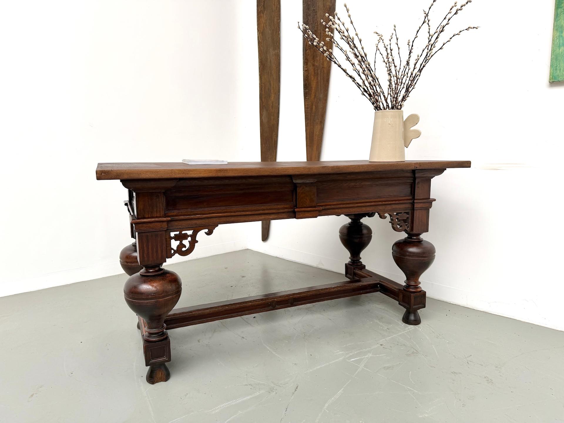 French neo-Renaissance solid oak desk, circa 1900. For Sale 14