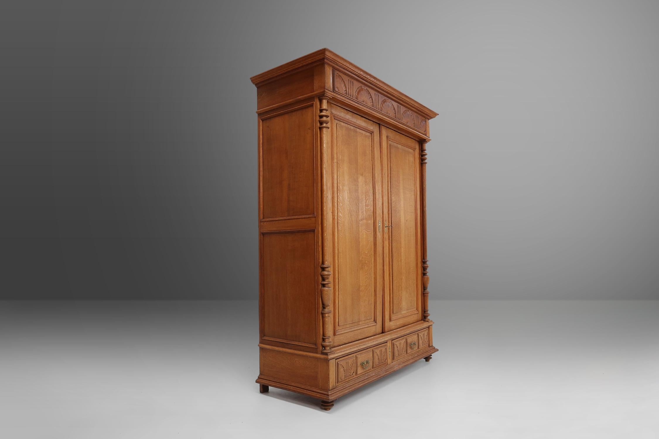 French Neo Renaissance Wardrobe, 1900s For Sale 4