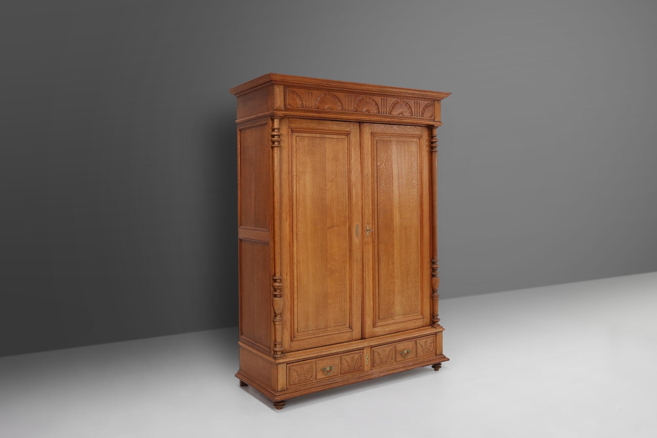 French Neo Renaissance Wardrobe, 1900s For Sale 3