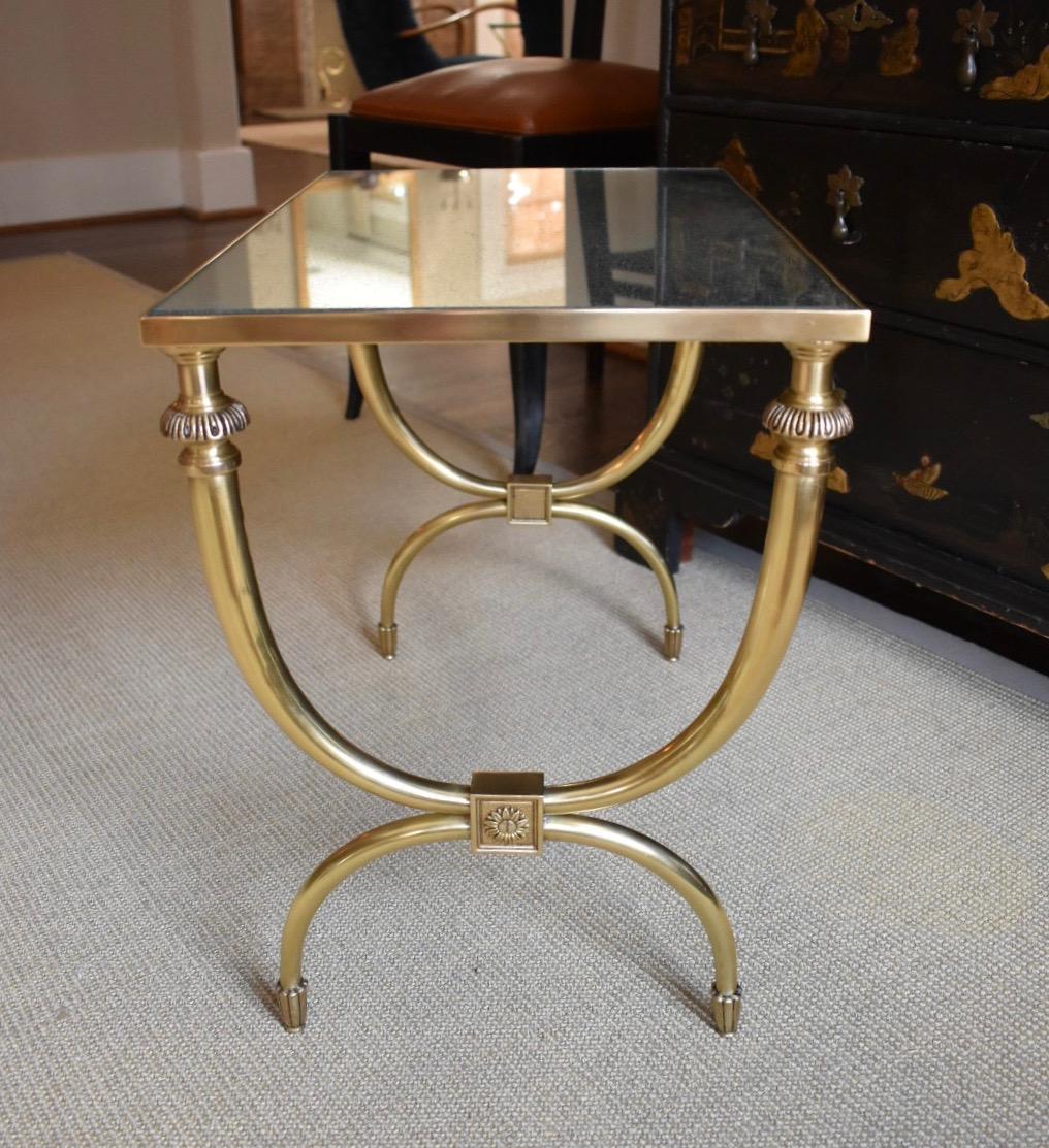 Mid-20th Century French Neoclassic Curule Form Brass Side End Table For Sale