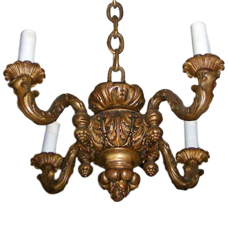Early 20th Century French Neoclassic Giltwood Chandelier For Sale