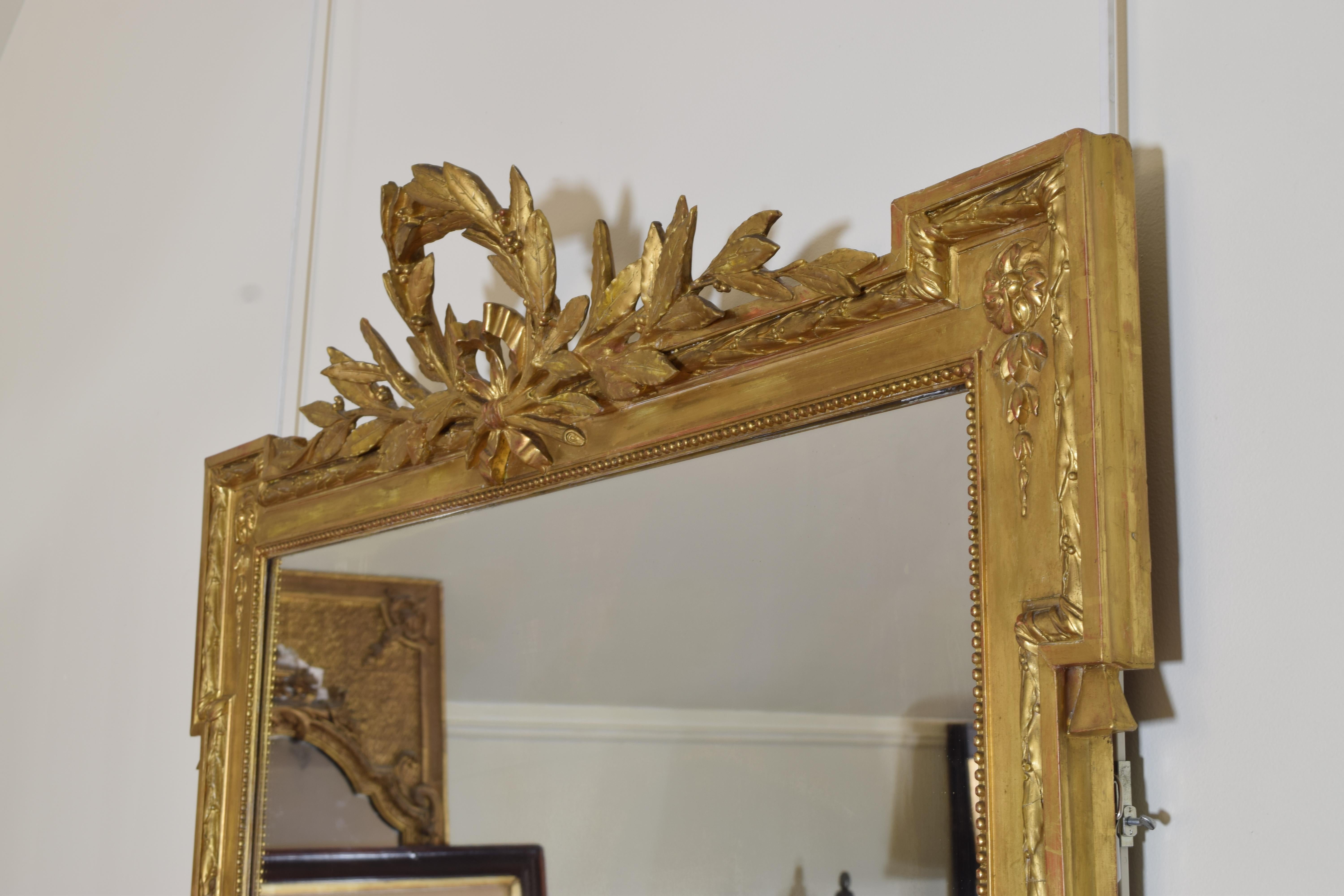 French Neoclassic Large Carved Giltwood and Gilt-Gesso Mirror, 3rdq 19th Cen. In Good Condition In Atlanta, GA