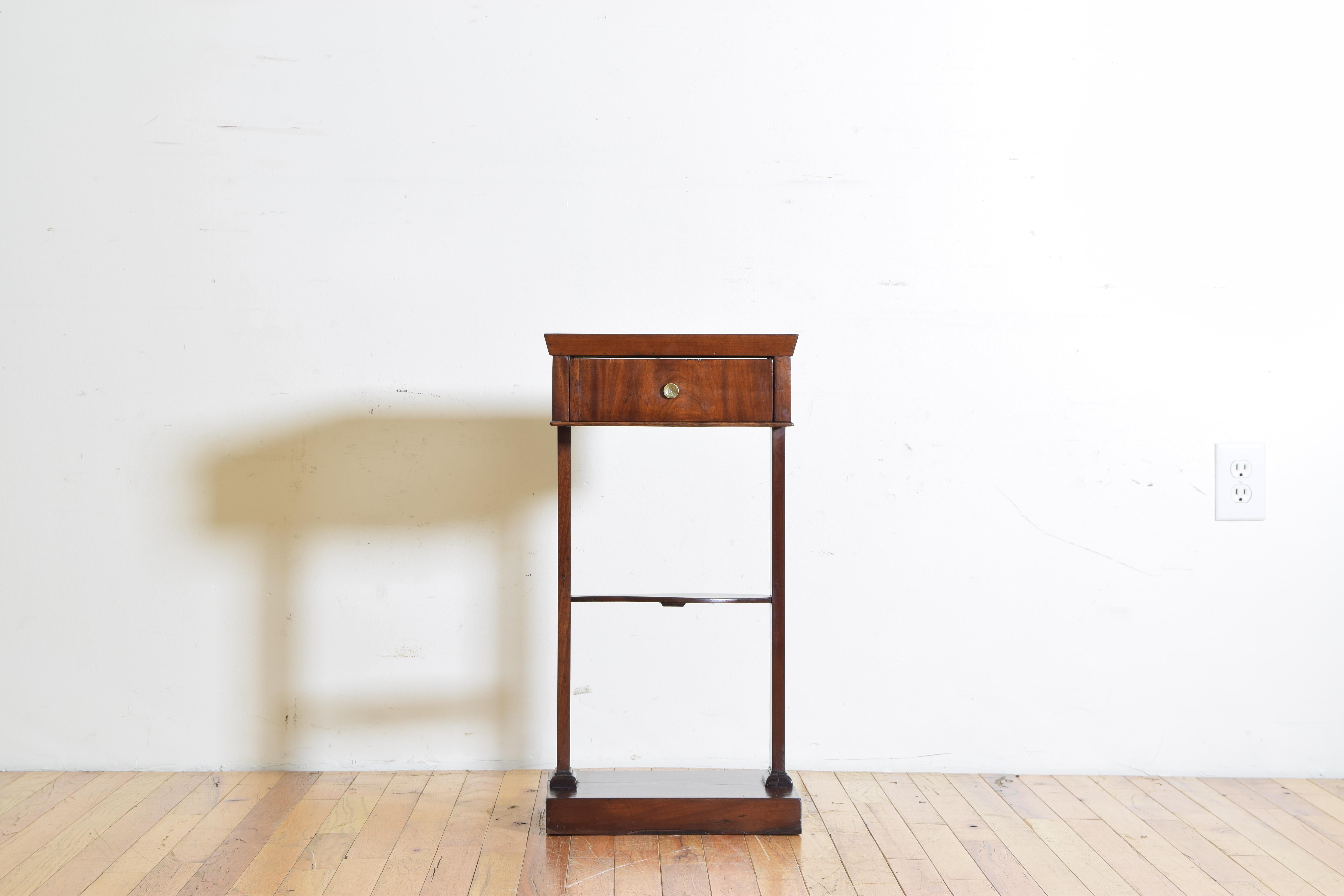 French Neoclassic Mahogany Tray Top 1-Drawer Side Table In Good Condition In Atlanta, GA