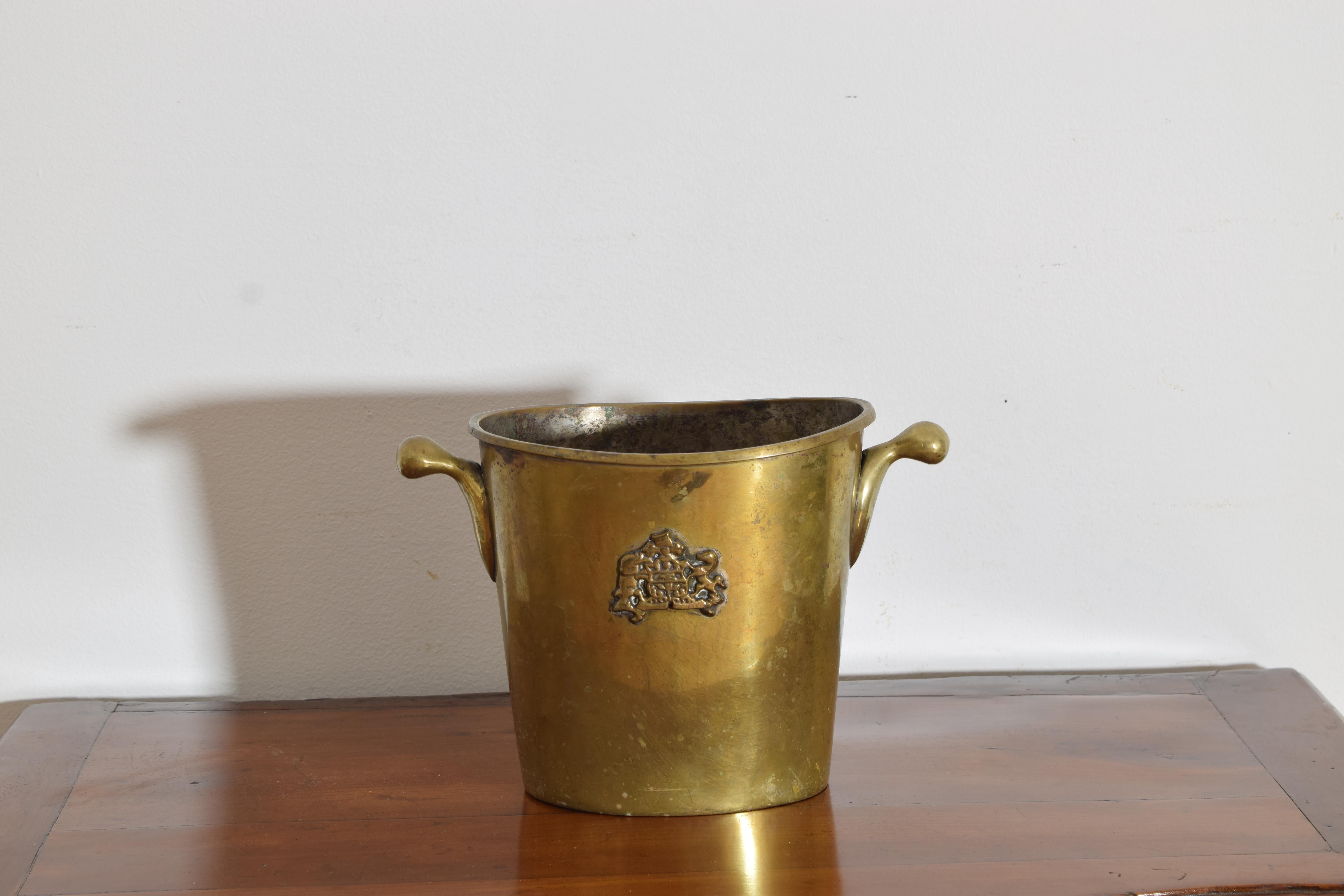 Neoclassical French Neoclassic Patinated Brass Handled Ice Bucket, mid 19th century For Sale