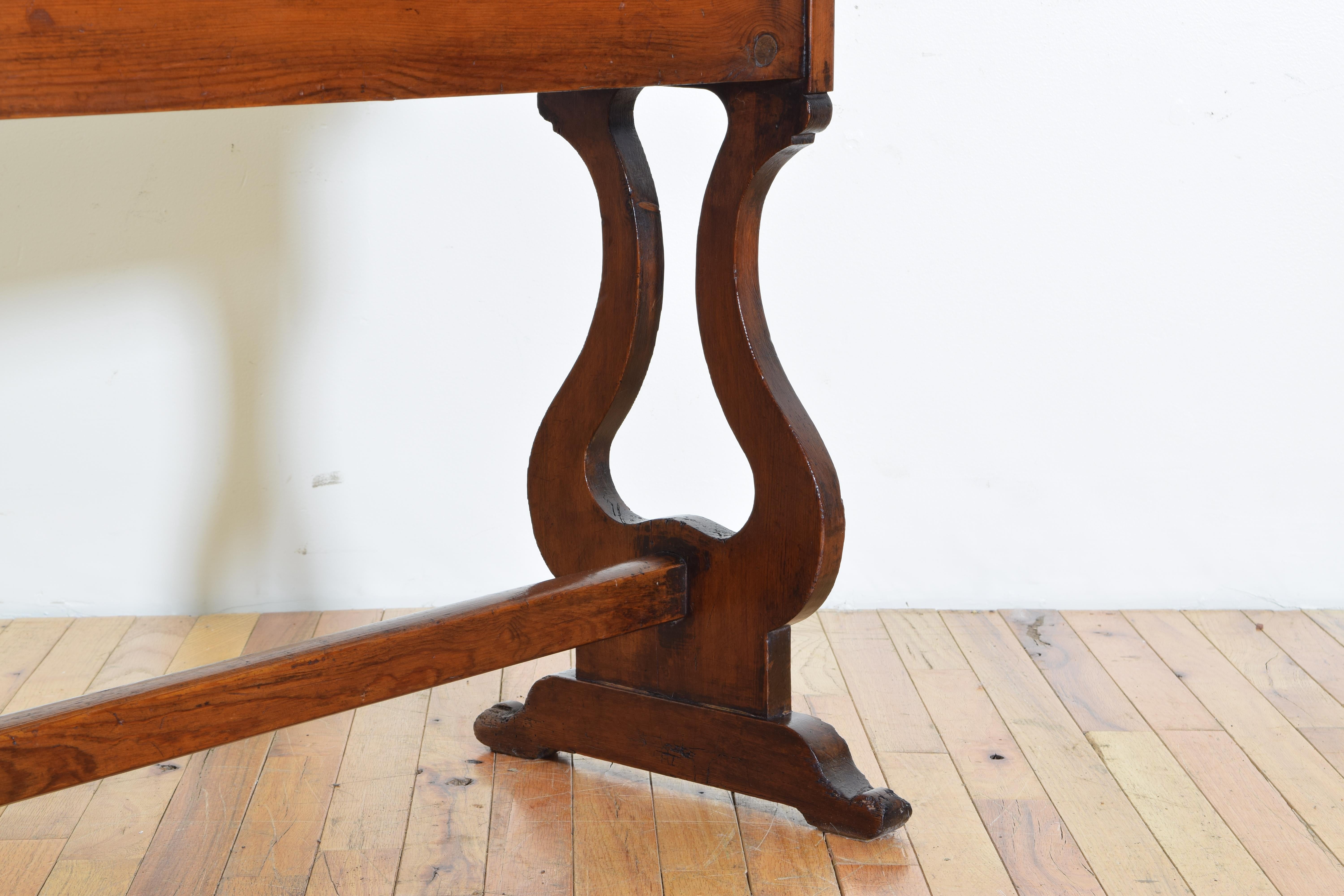 French Neoclassic Shaped Oak Bench, Second Half of the 19th Century 2