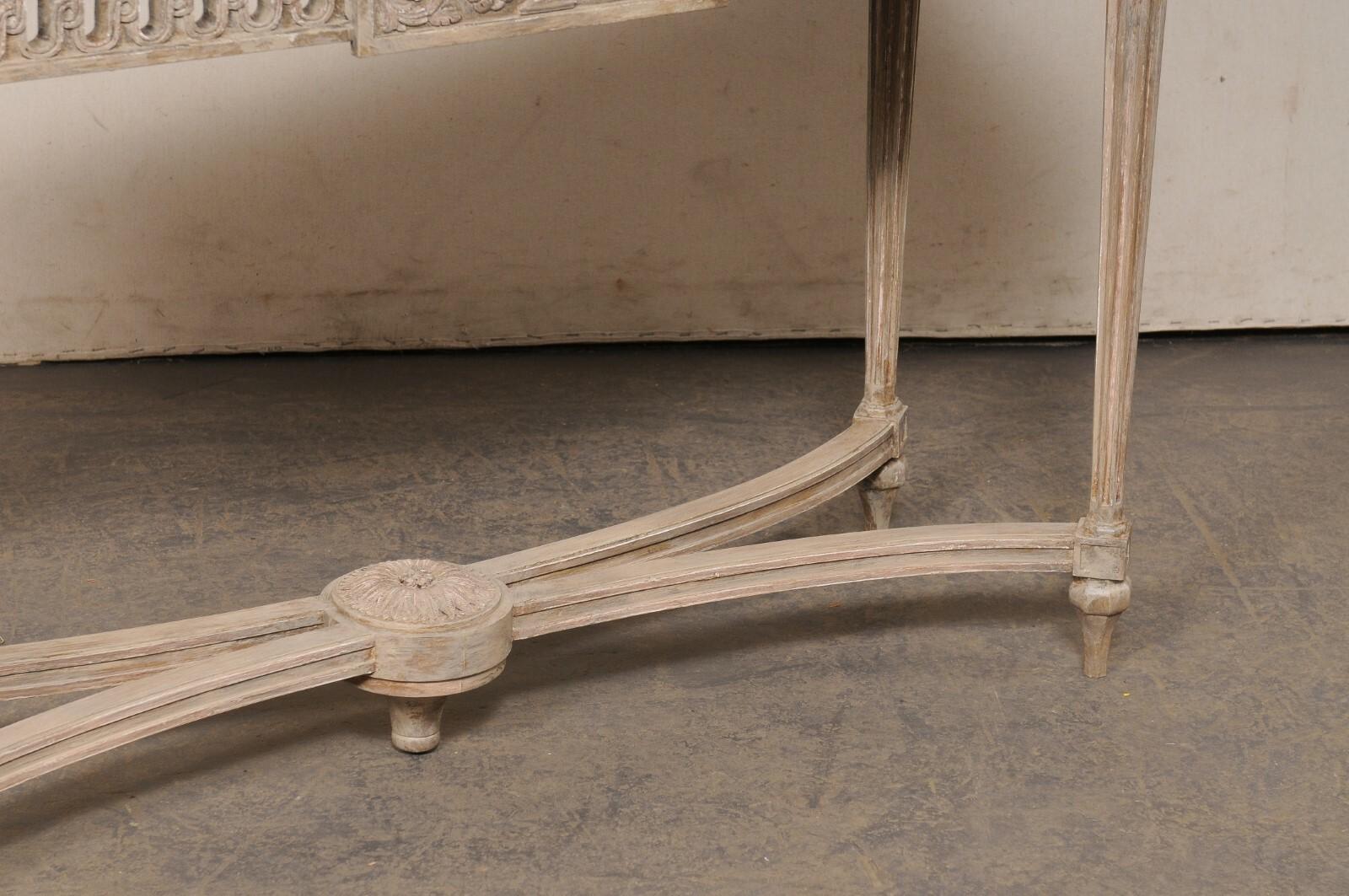 French Neoclassic Style Marble Top Console w/Pierce-Carved Apron In Good Condition In Atlanta, GA