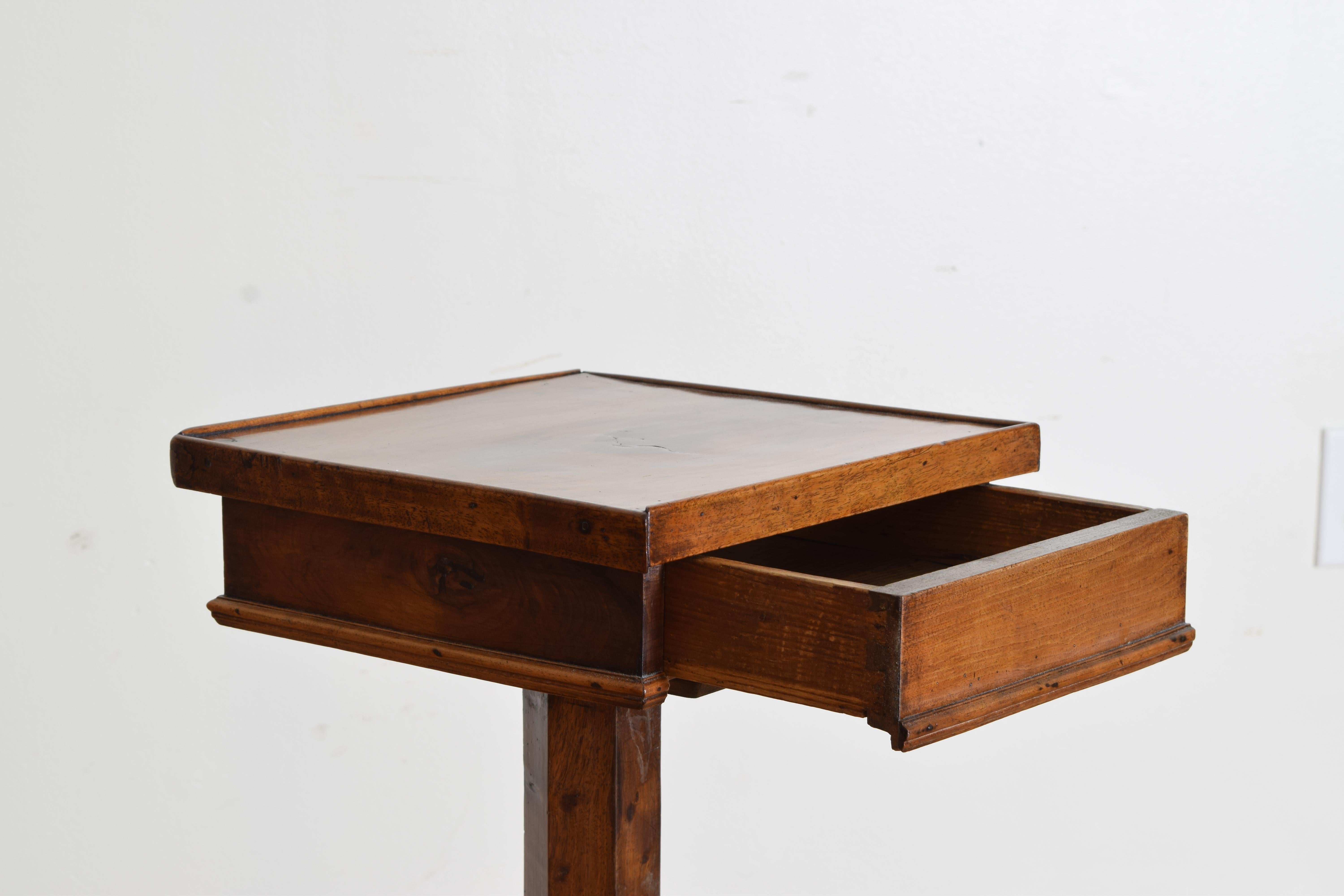 Mid-19th Century French Neoclassic Walnut 1-Drawer Pedestal Table, 2nd quarter 19th century