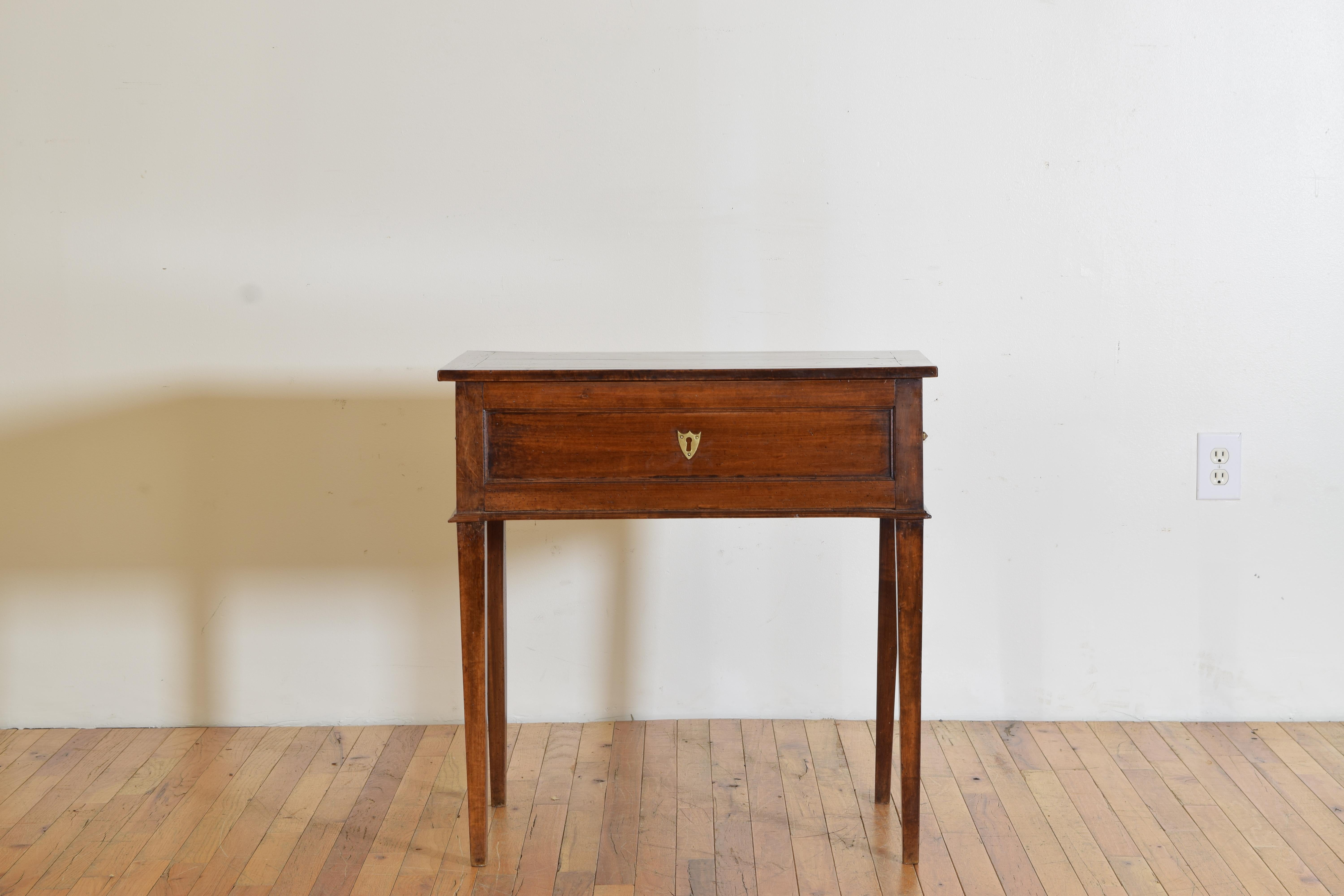 Neoclassical French Neoclassic Walnut Hinged Top & Brass Handled Vanity Table, ca. 1825 For Sale