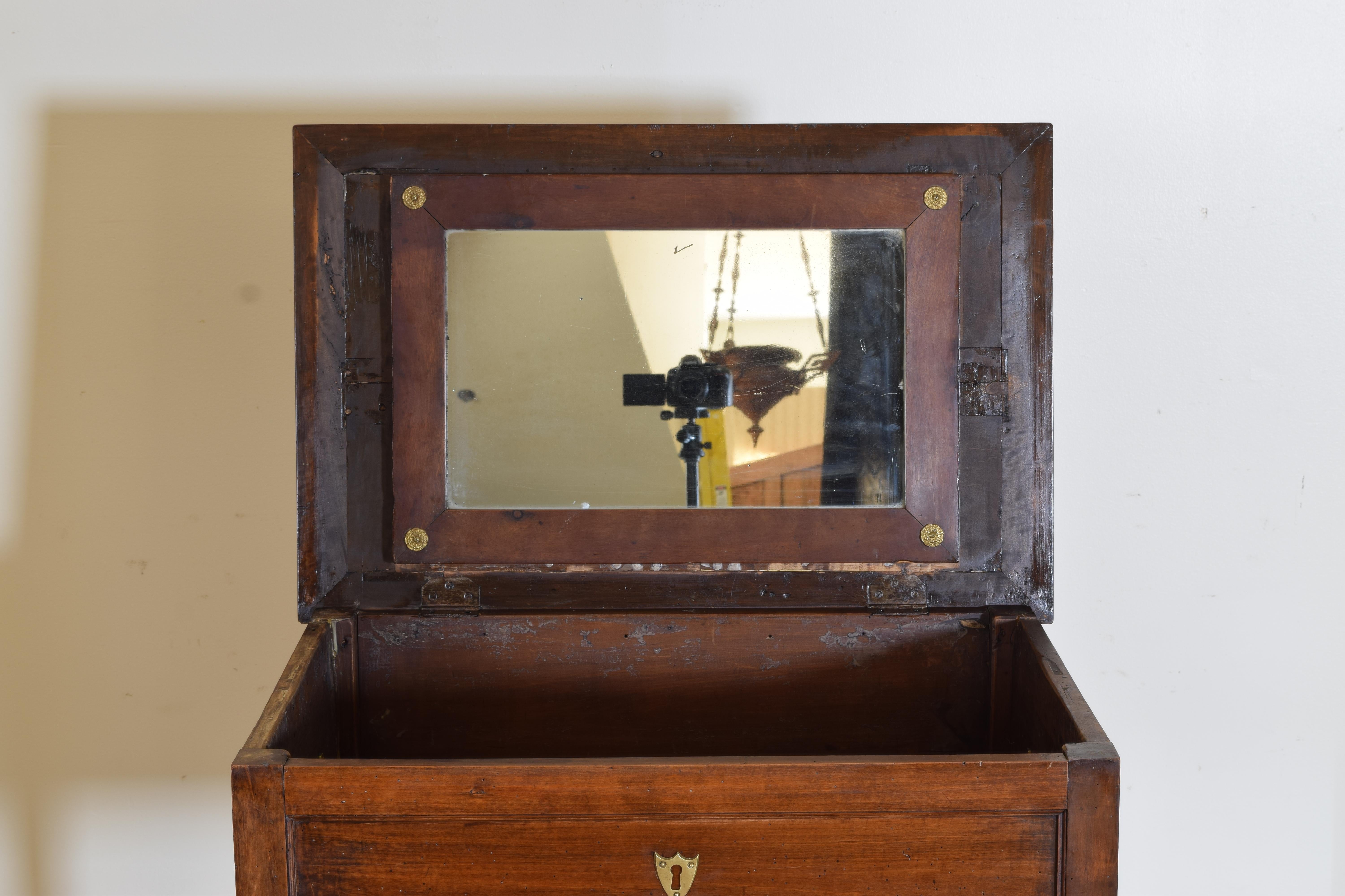 French Neoclassic Walnut Hinged Top & Brass Handled Vanity Table, ca. 1825 For Sale 1