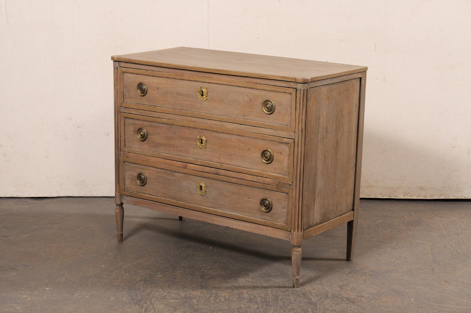 Commode francese neoclassica a 3 cassetti, XIX secolo in vendita 5
