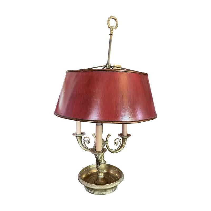 For those who love a good card game, one of the more unique lamp styles to seek out on the antique market today is the Bouillotte lamp. An elegant creation that reflects a bygone era of aristocratic entertainment, Bouillotte lamps capture an air of