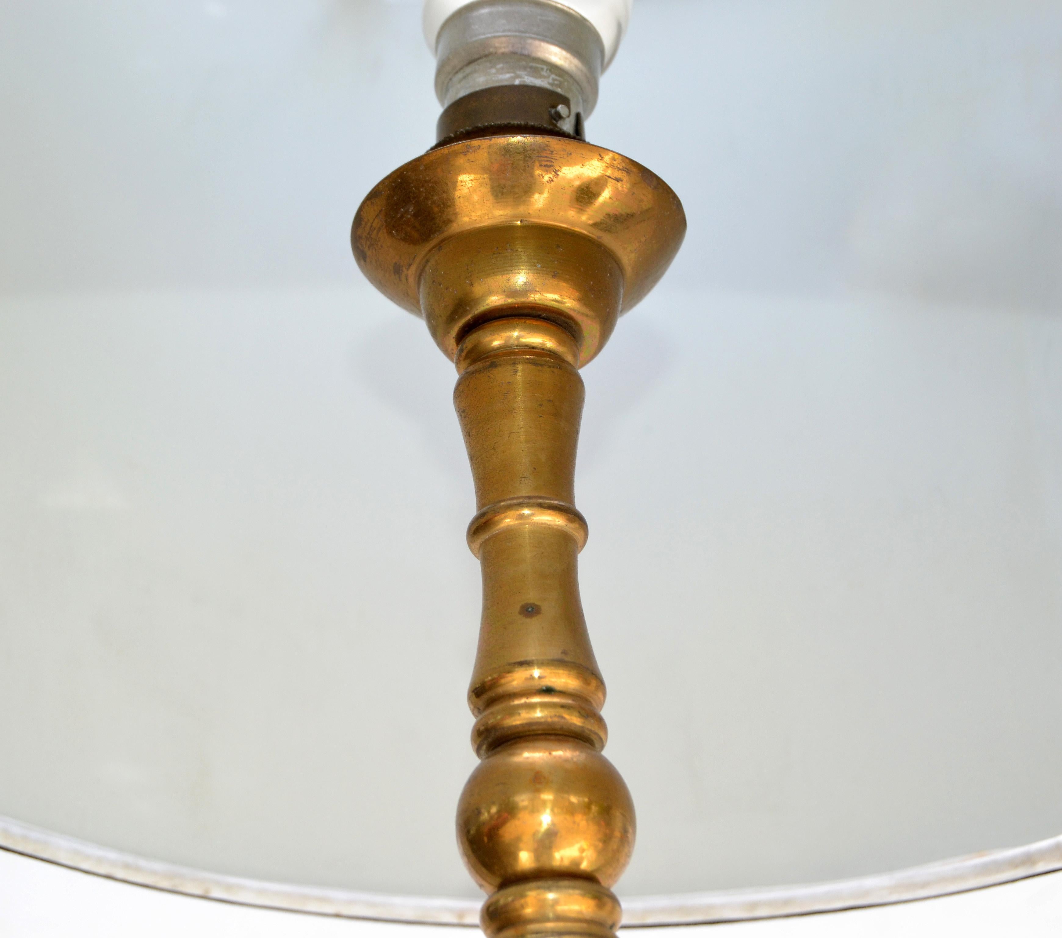Mid-Century Modern French Neoclassical Bronze and Brass Maison Baguès Floor Lamp, 1950 For Sale