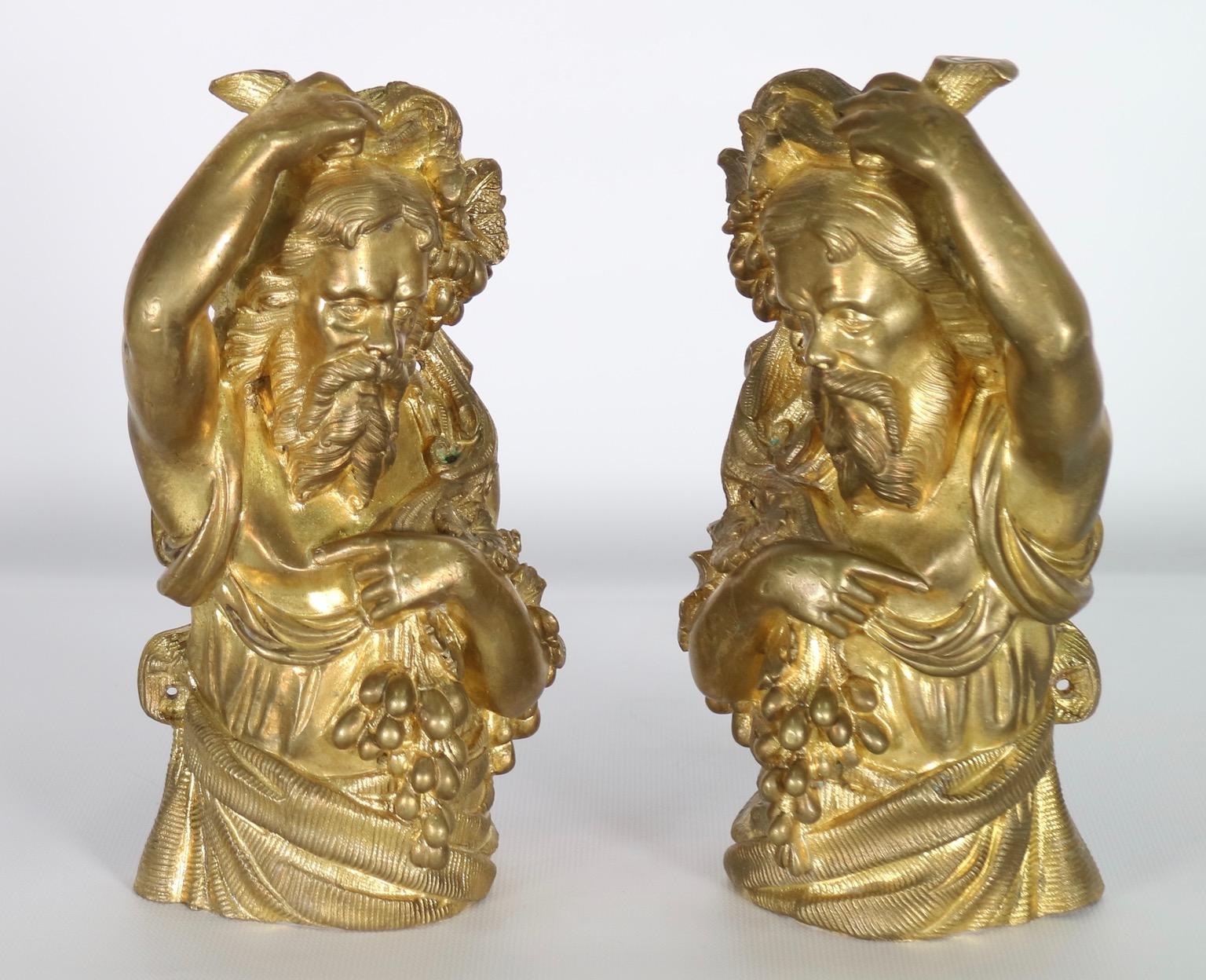 French Neoclassical Bronze Ormolu Finials In Excellent Condition In New York, NY
