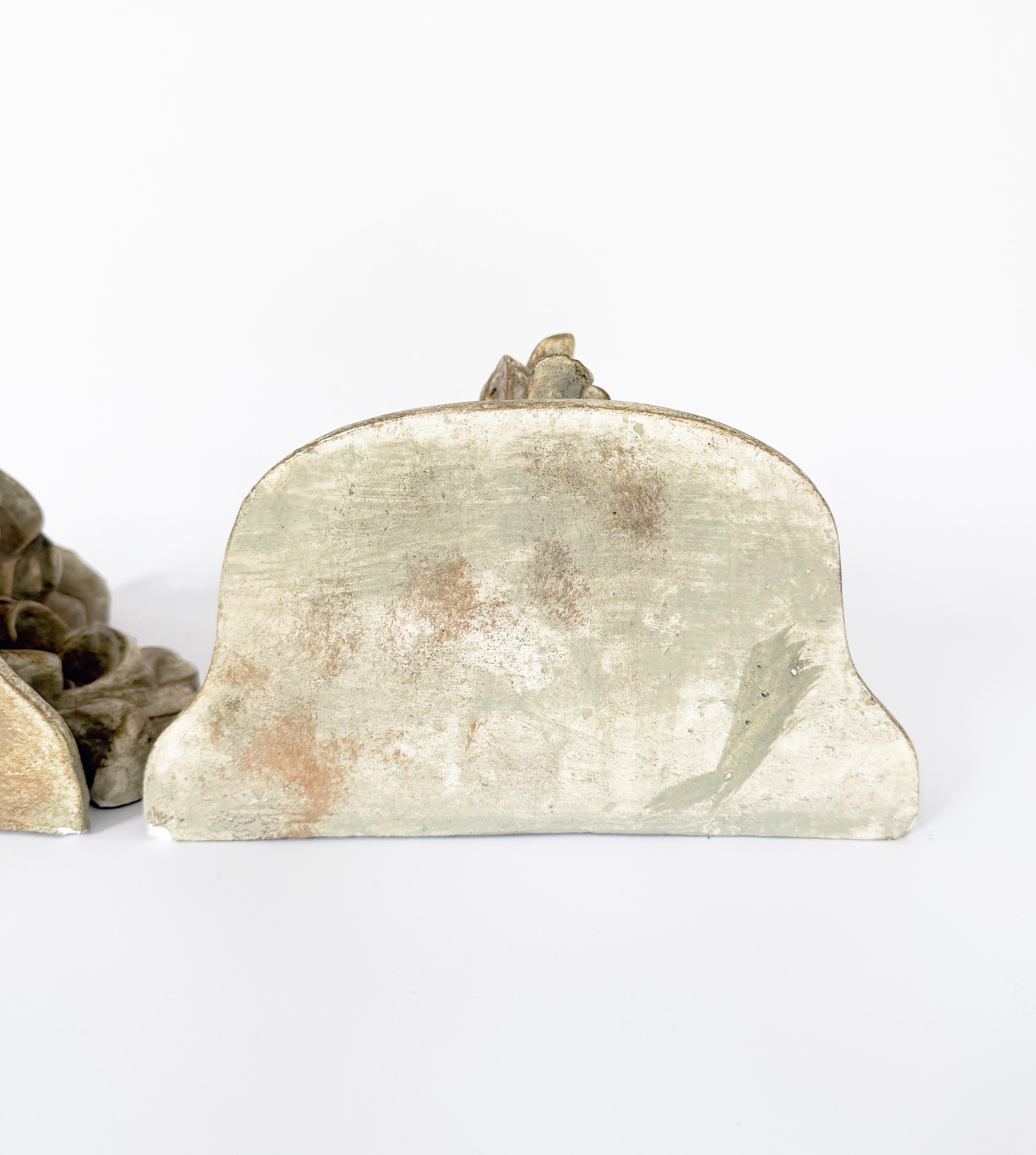 Pietra artificiale Mensole da parete da giardino neoclassiche francesi in pietra fusa in vendita