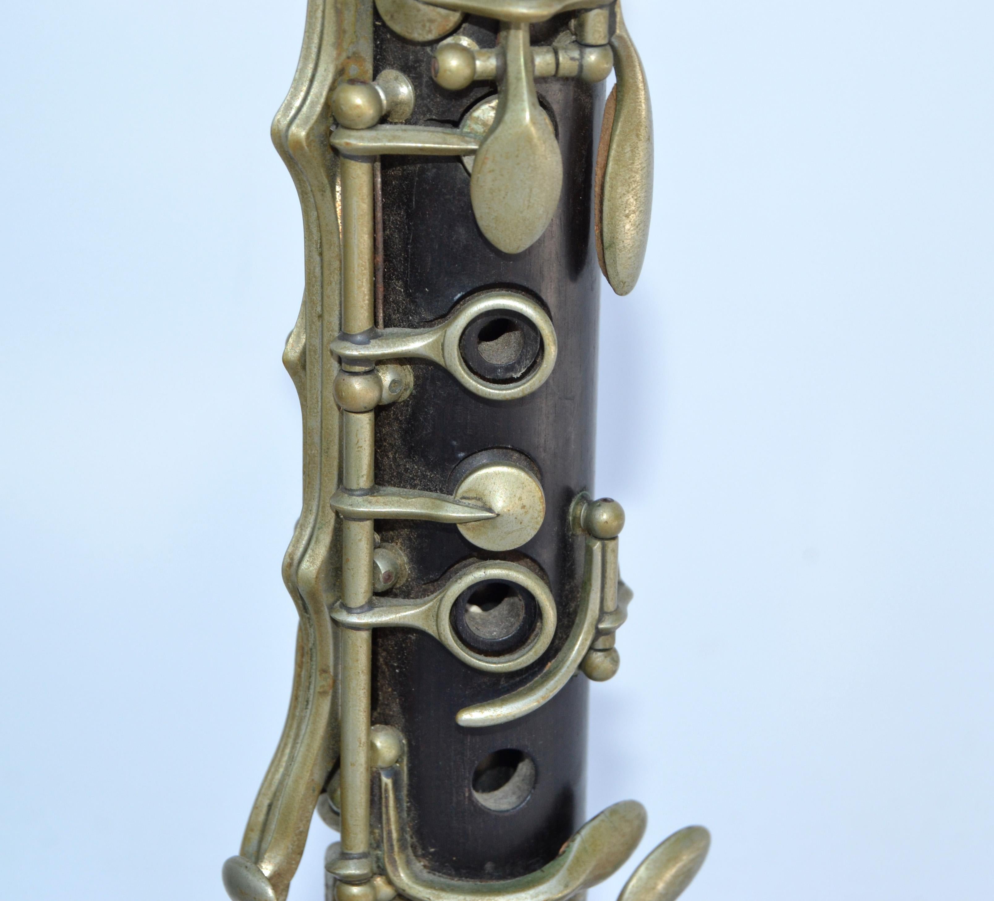 French Neoclassical Clarinet Wood Brass & Metal Table Lamp Black Gold Drum Shade In Good Condition For Sale In Miami, FL