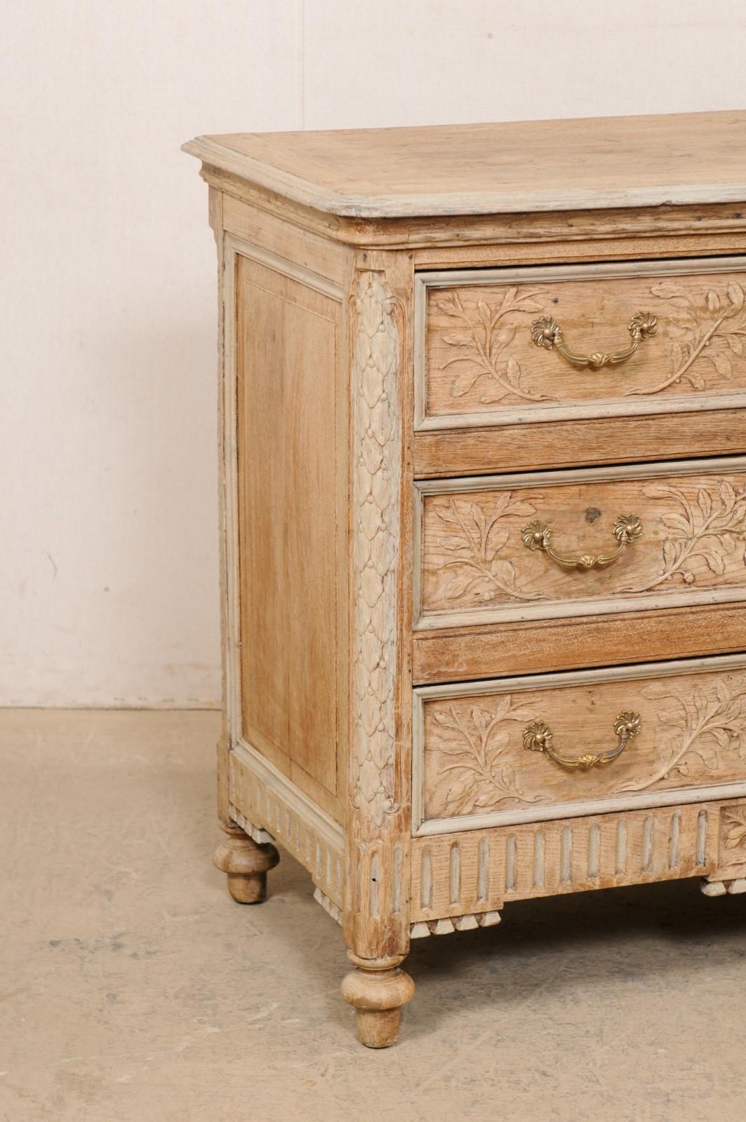 19th Century French Neoclassical Commode Adorn W/Foliage & Fluted Carvings, Early 19th C