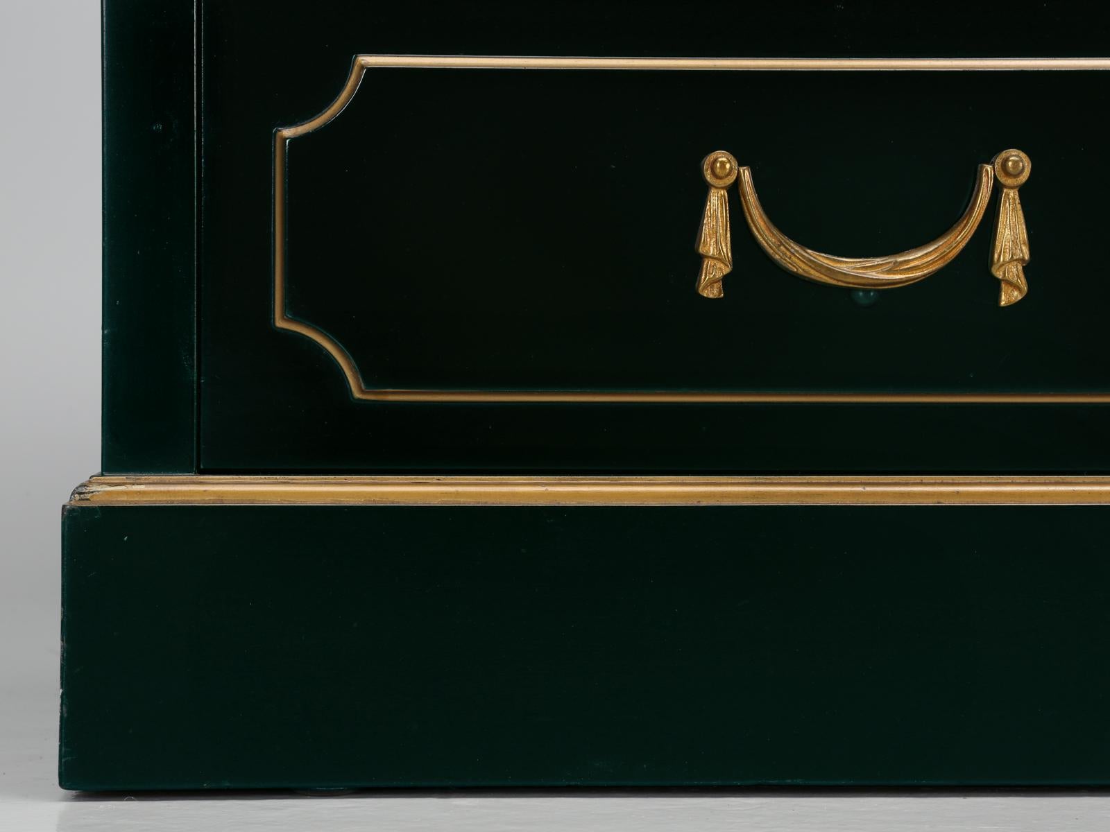 French Neoclassical Style Commode Signed by Maurice Hirsh in Dark Green Lacquer 5