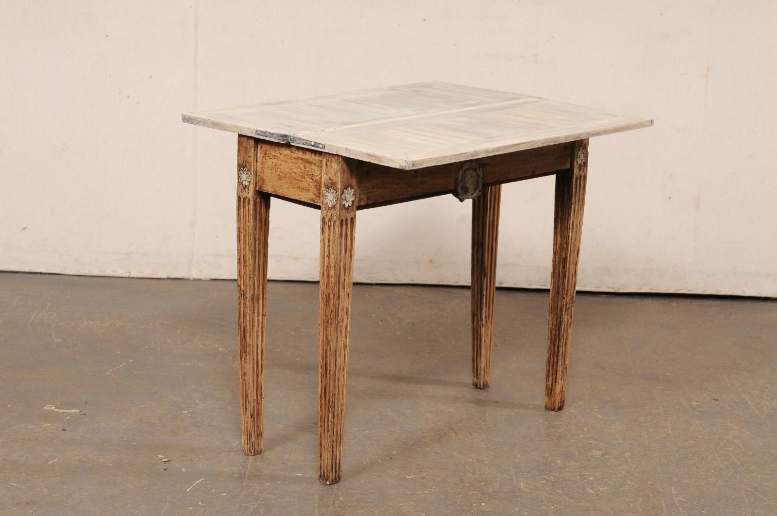French Neoclassical Console Table w/Expandable-Top that Doubles, 19th C. For Sale 6