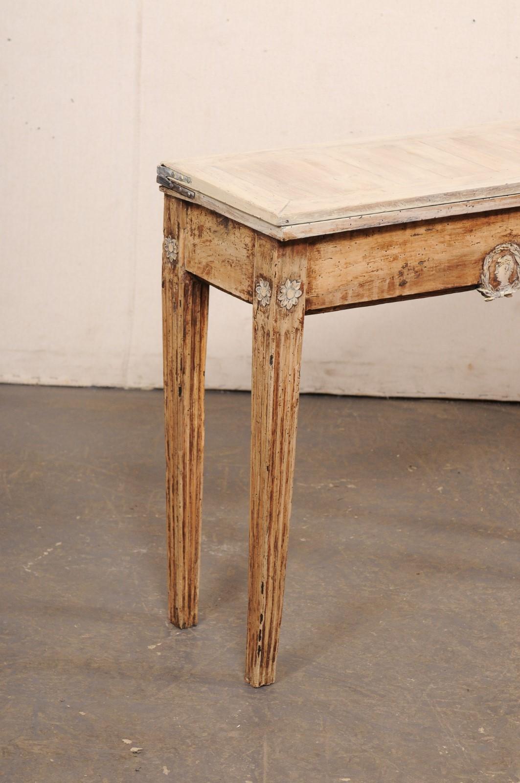 French Neoclassical Console Table w/Expandable-Top that Doubles, 19th C. In Excellent Condition For Sale In Atlanta, GA
