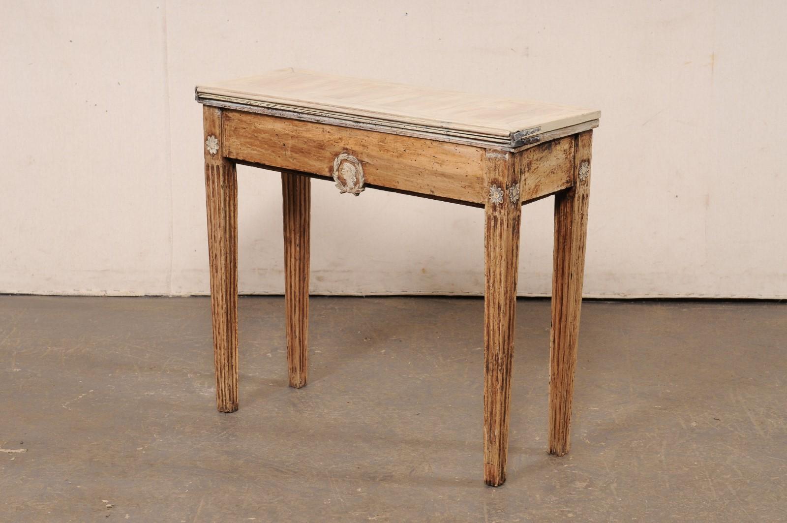 French Neoclassical Console Table w/Expandable-Top that Doubles, 19th C. For Sale 2