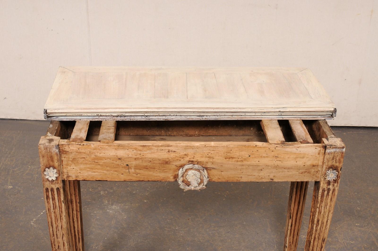 French Neoclassical Console Table w/Expandable-Top that Doubles, 19th C. For Sale 3