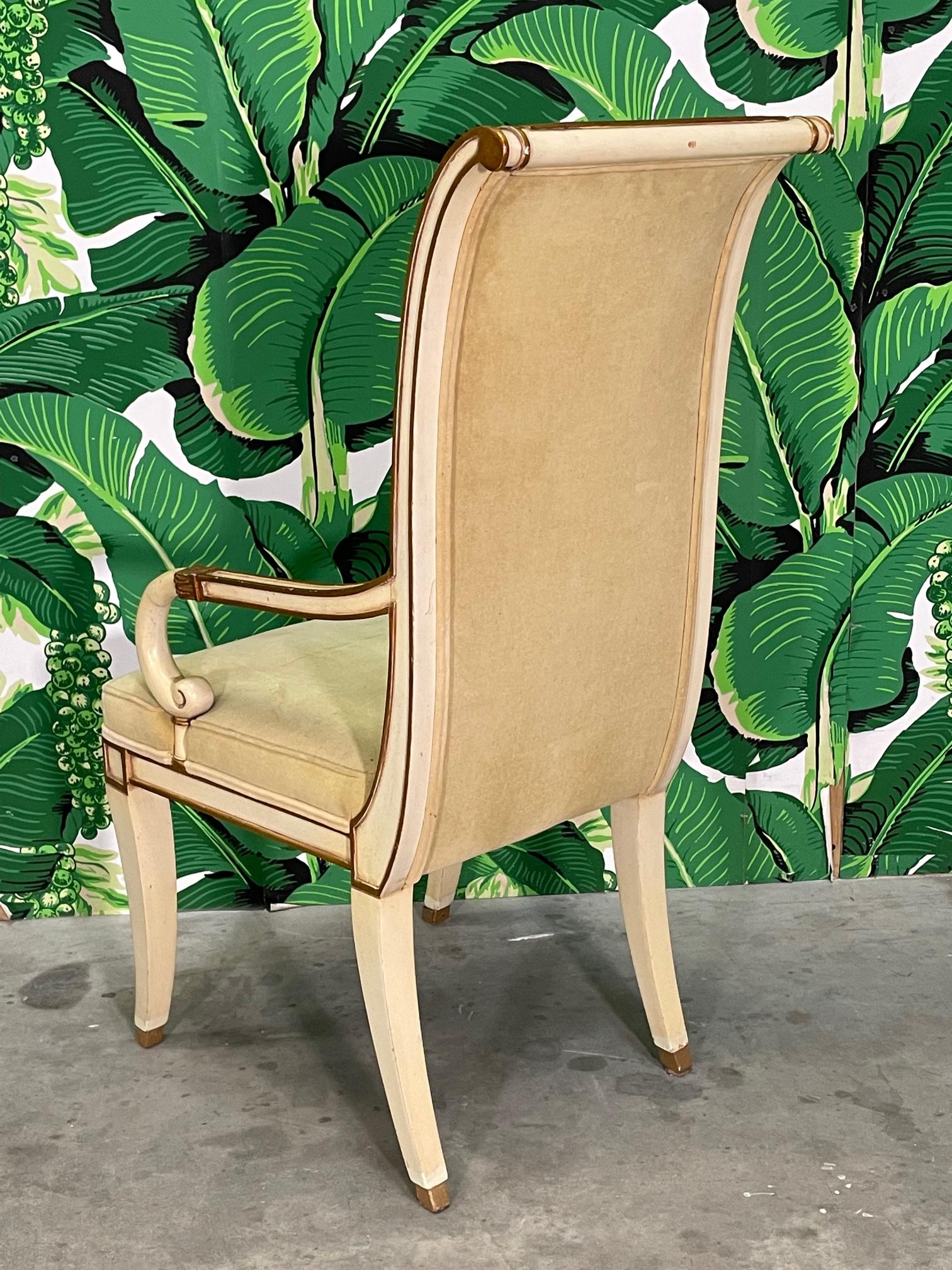 Tissu d'ameublement Chaises de salle à manger néoclassiques françaises par Karges en vente