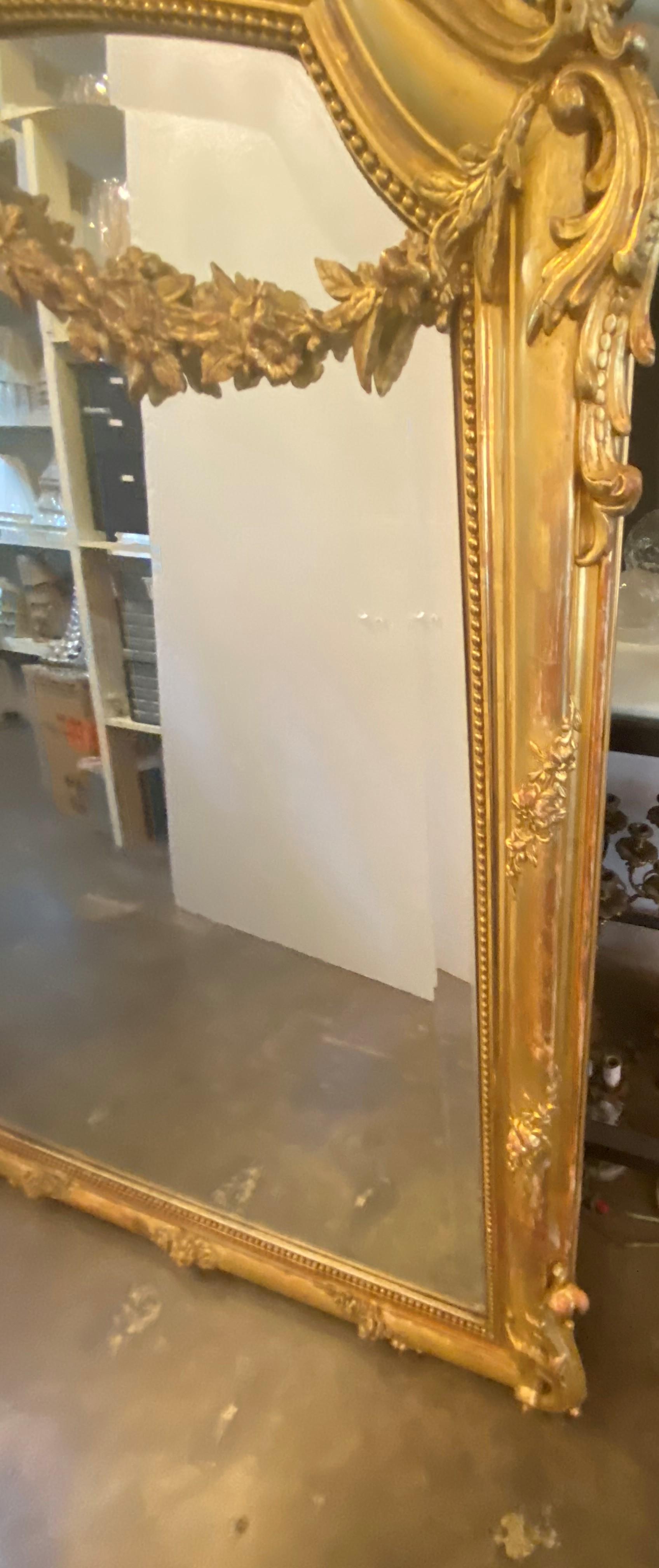 19th Century French Neoclassical Fine Gold Giltwood Mirror