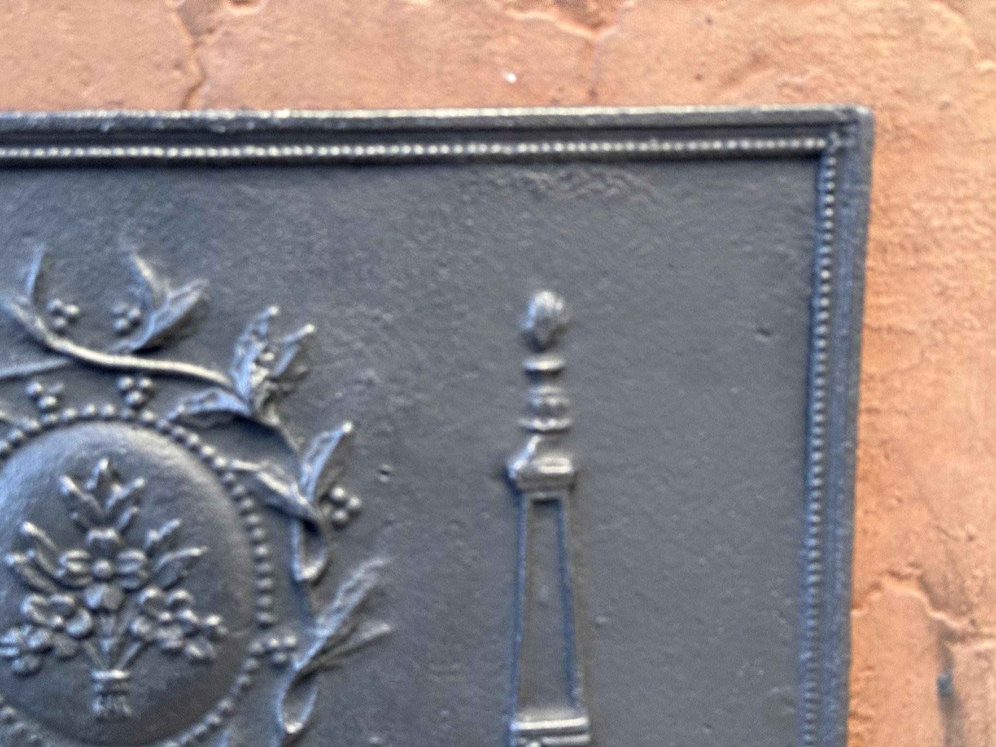 French Neoclassical Fireback / Backsplash, Early 19th Century Period For Sale 6