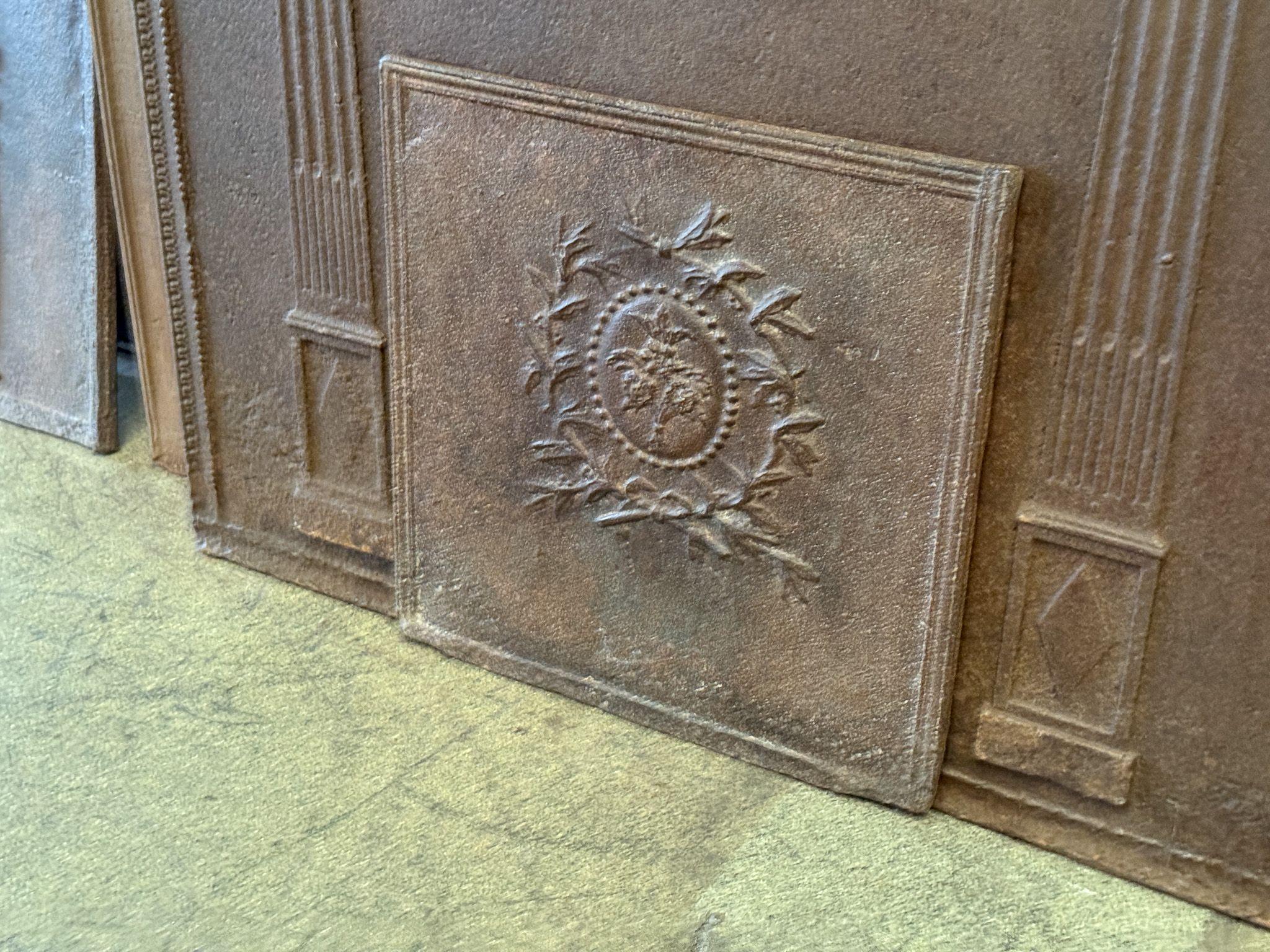 Cast French Neoclassical Fireback / Backsplash, Neoclassical Period For Sale