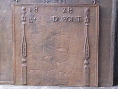 Plaque de cheminée néoclassique française du 19e siècle avec « Pillars of Freedom »