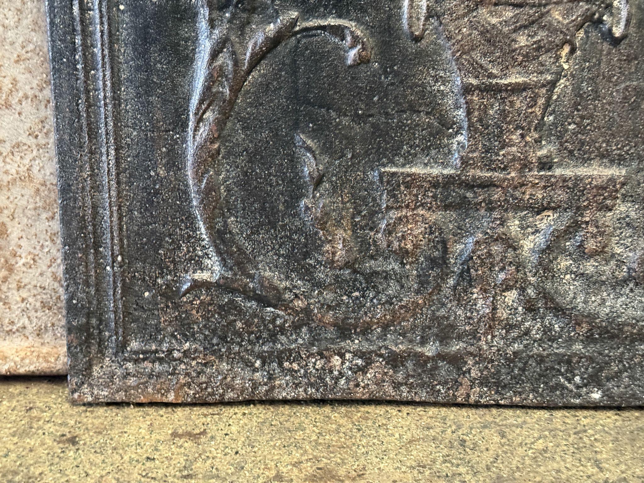 Ferro Cestello da caminetto francese neoclassico, inizio XIX secolo in vendita