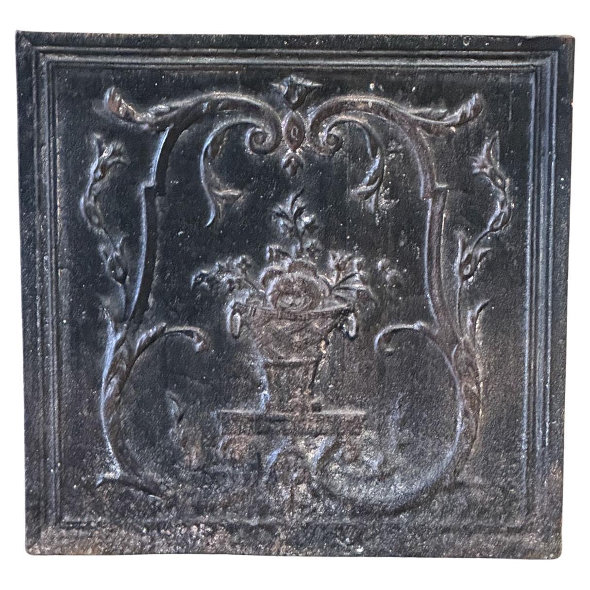 French Neoclassical 'Flower Basket' Fireback / Backsplash, Early 19th Century