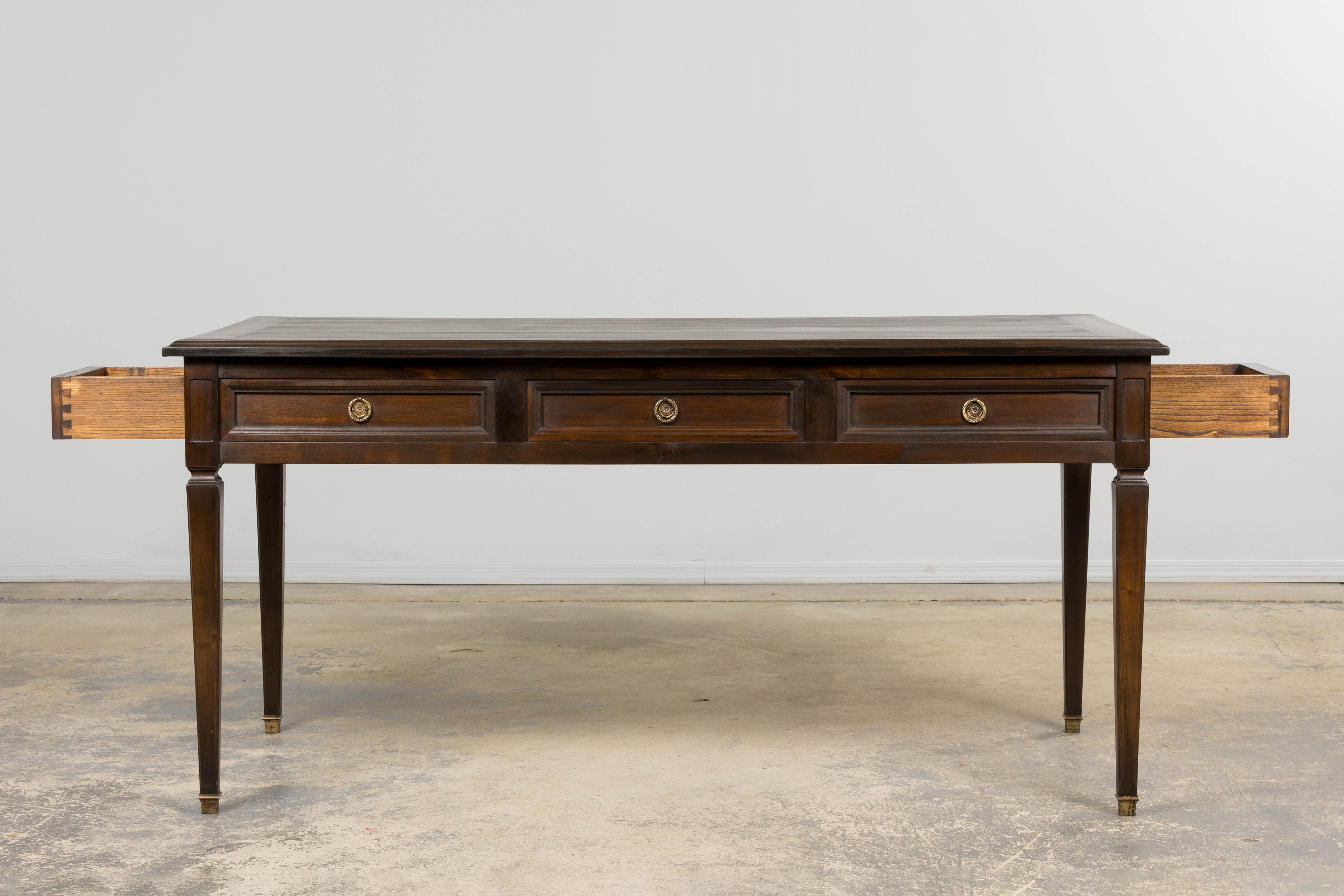 Bureau néoclassique français en érable de style Louis XVI en vente 8