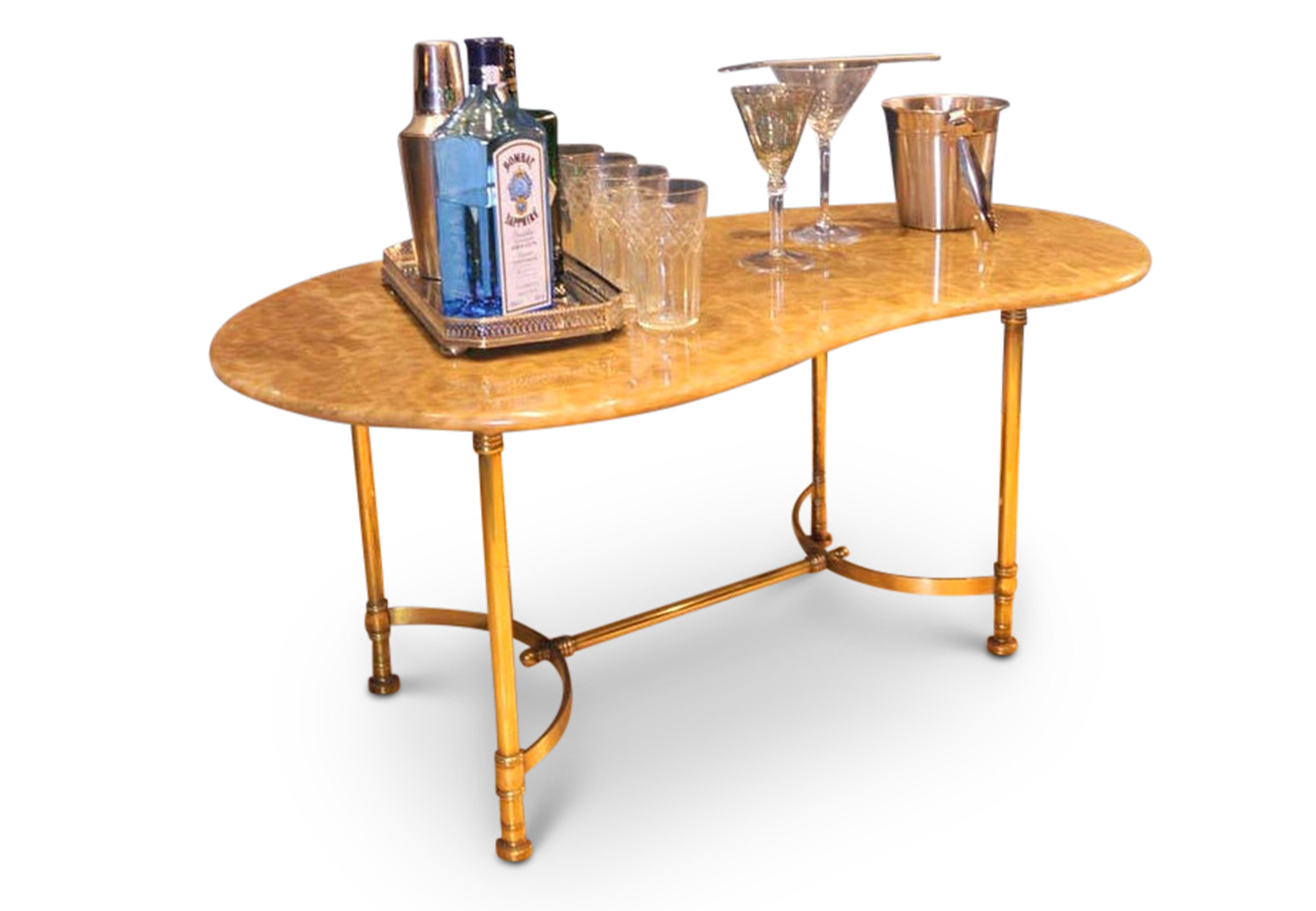 Cocktail Tables en marbre et laiton de la Maison Ramsay, de style néoclassique français en vente