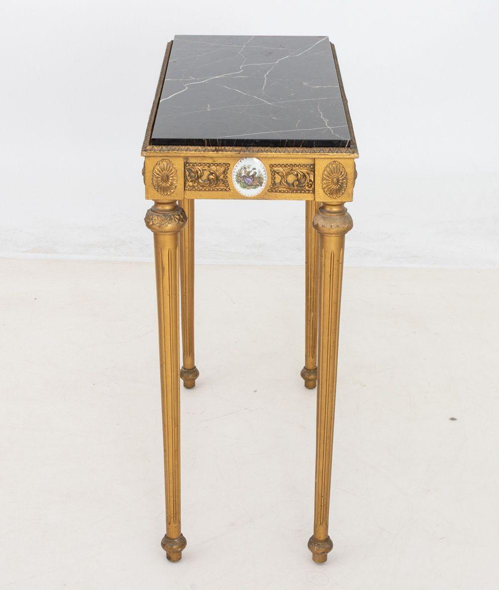 French Neoclassical Marble Top Giltwood Console For Sale 1
