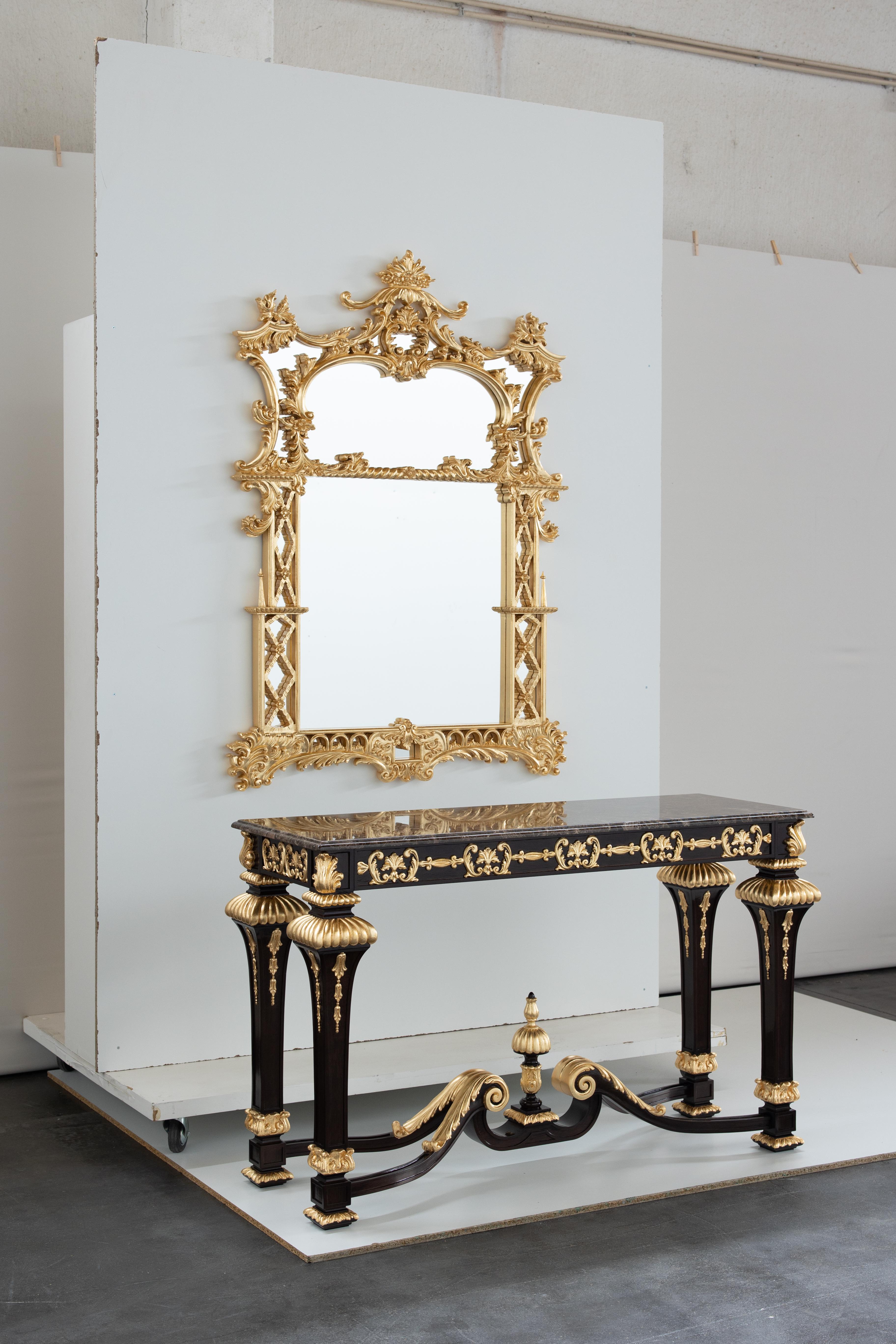 French Neoclassical Mirror Grandioso, French Neoclassical Collection, handcrafted in Portugal - Europe by GF Modern.

A French Neoclassical Style Mirror, Hand Carved in Linden Wood finished by hand with sumptuous gold leaf.

Mirror Grandioso