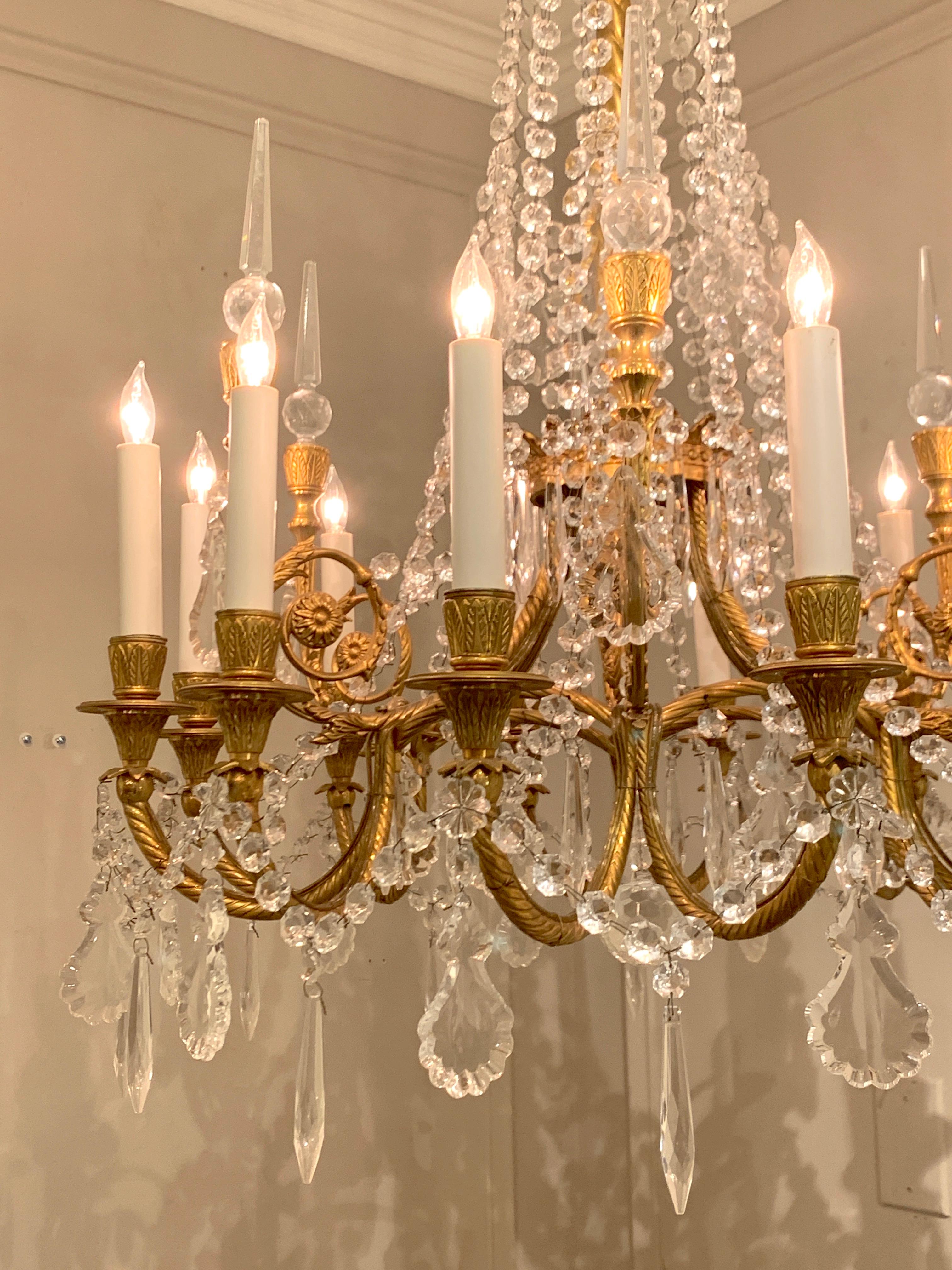 French Neoclassical Ormolu and Crystal 12-Light Chandelier, Paris, circa 1910 In Good Condition For Sale In Atlanta, GA