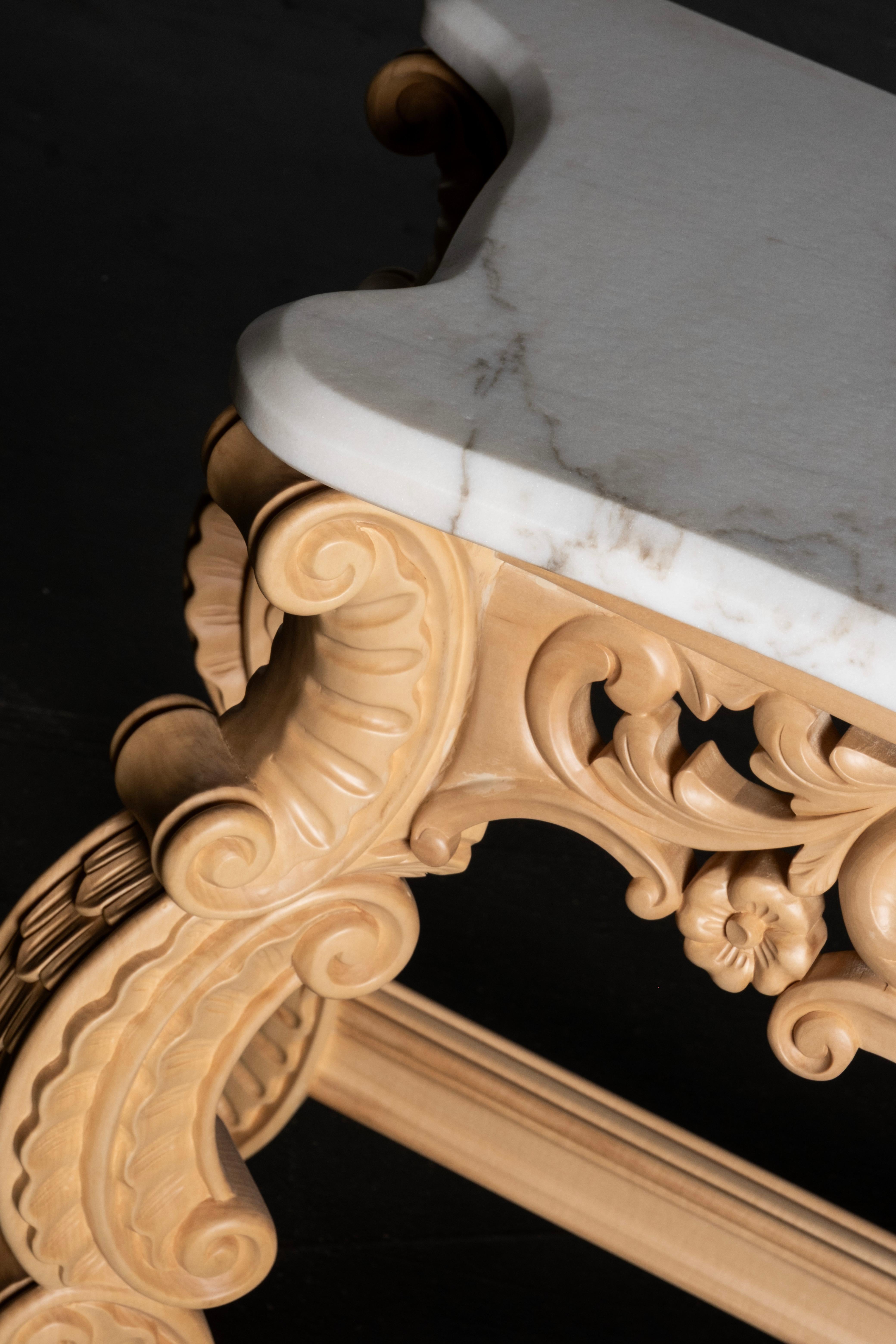 Mesa Consola Parma Neoclásica Francesa Tallada a Mano Portugal Greenapple en venta 1