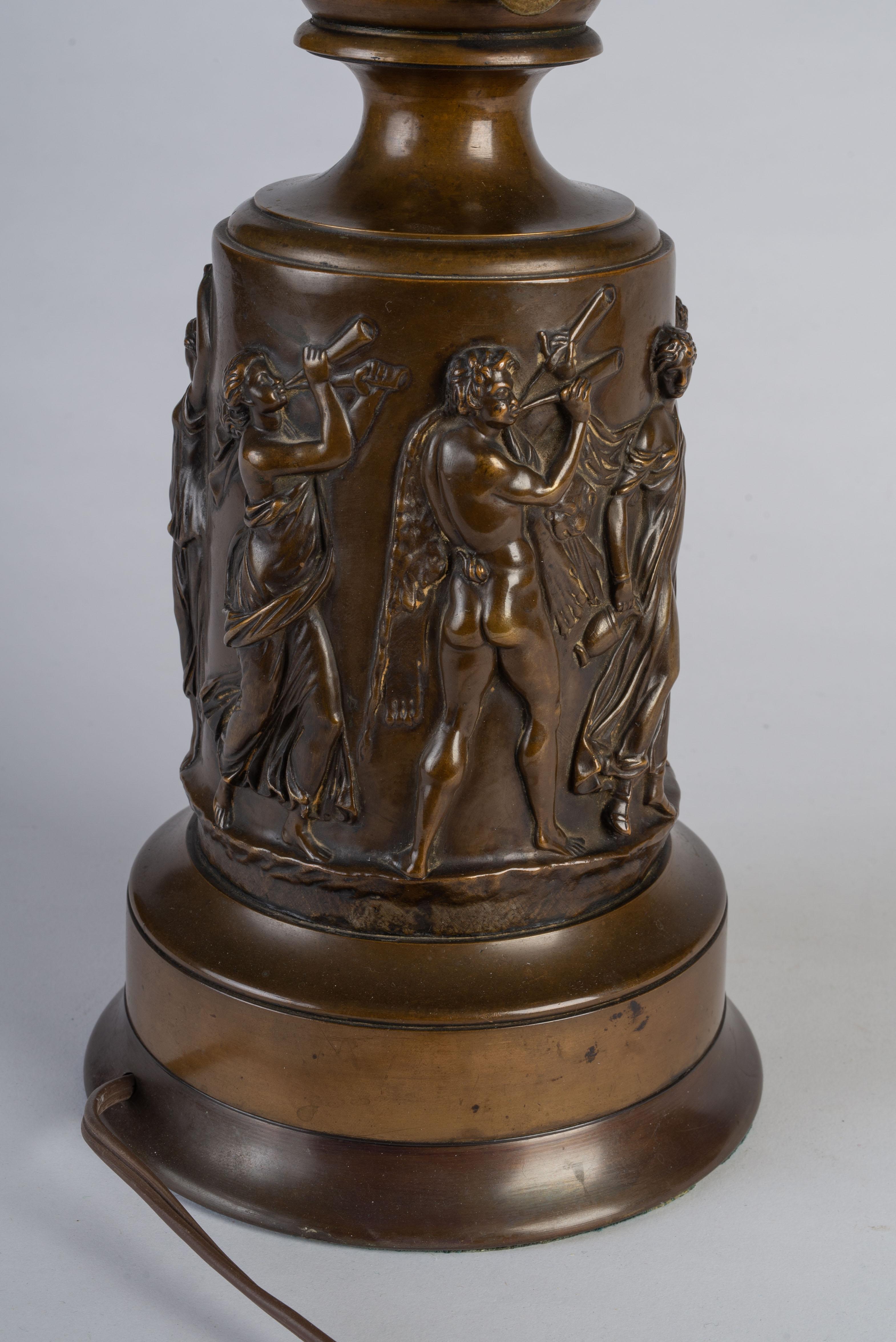 Lámpara de aceite neoclásica francesa de bronce patinado Francés en venta