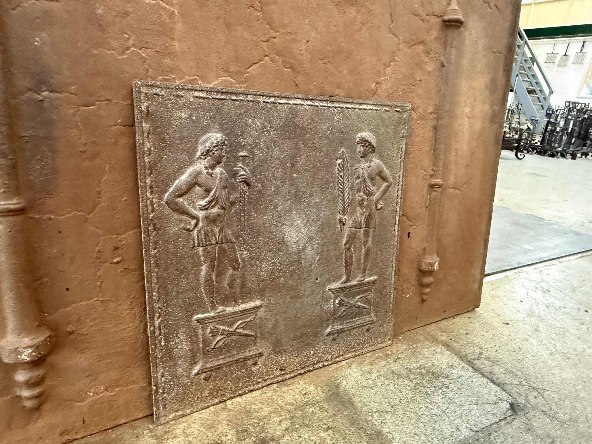 French Neoclassical Period Fireback / Backsplash, 18th - 19th C. For Sale 3
