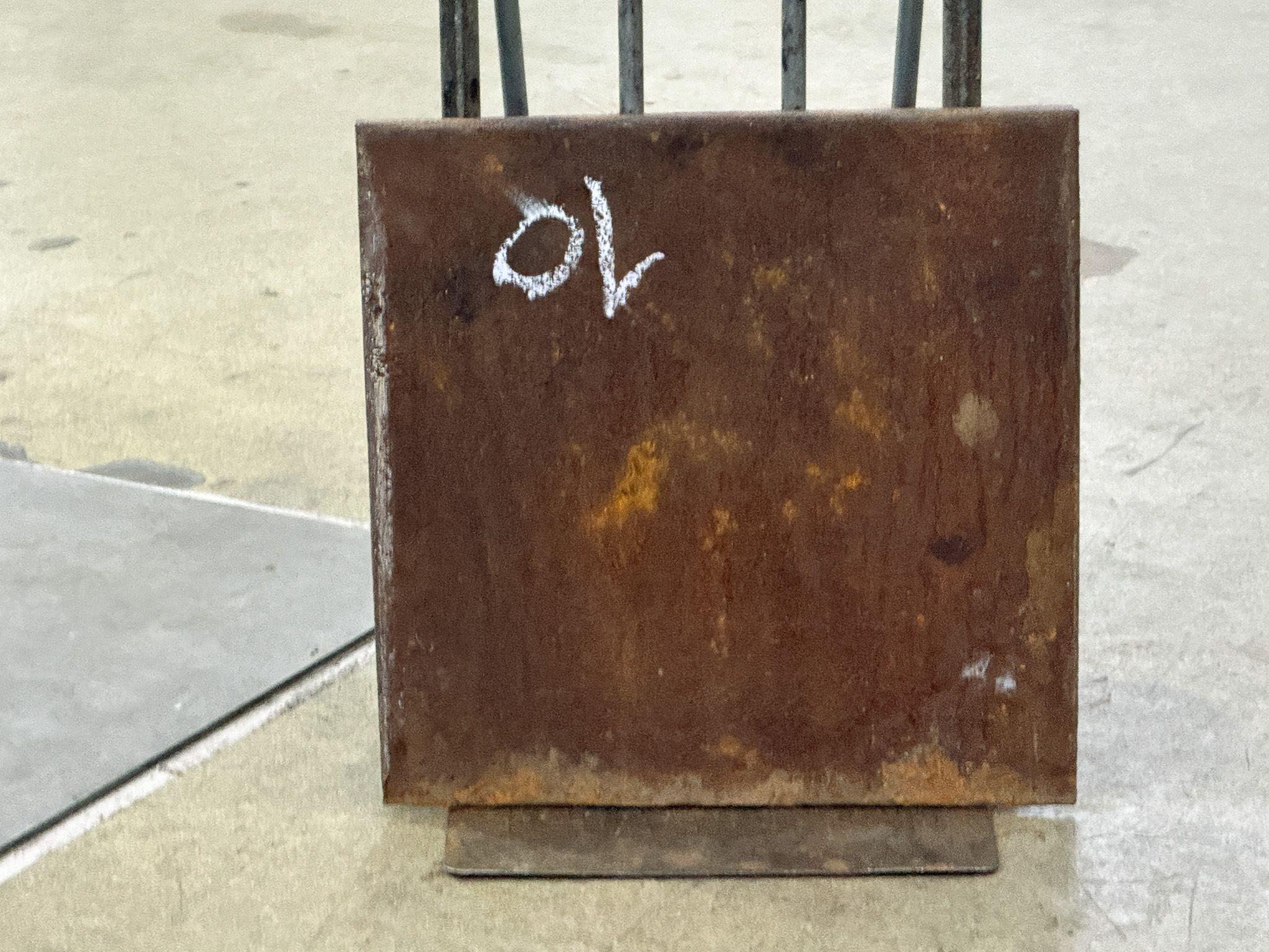 Plaque de cheminée / dosseret d'époque néoclassique française, début C.C. en vente 2